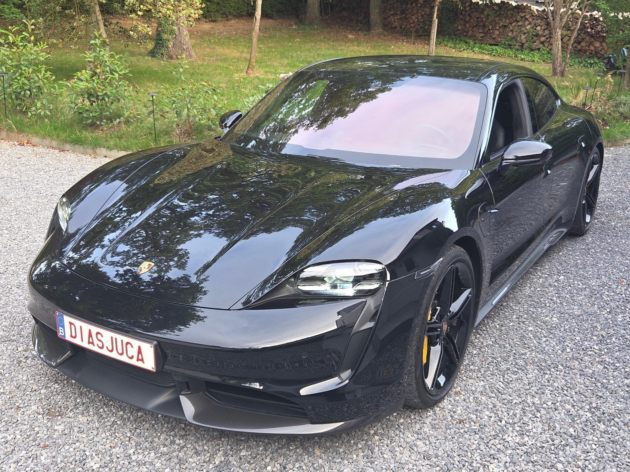 Porsche Taycan TURBO S - 761 cv (2020) - Photo 9
