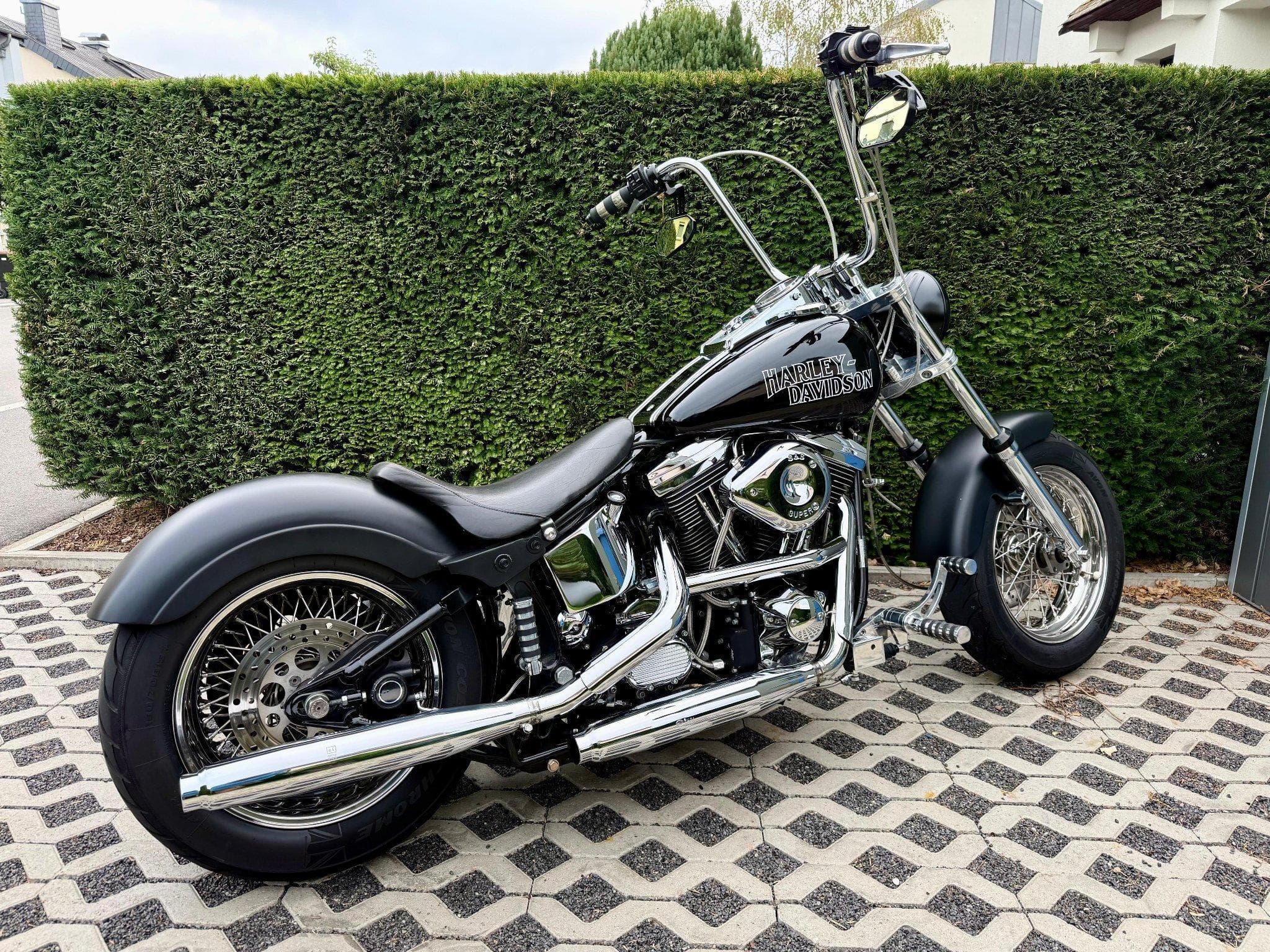 Harley-Davidson Softail FXST (1994) - Photo 1