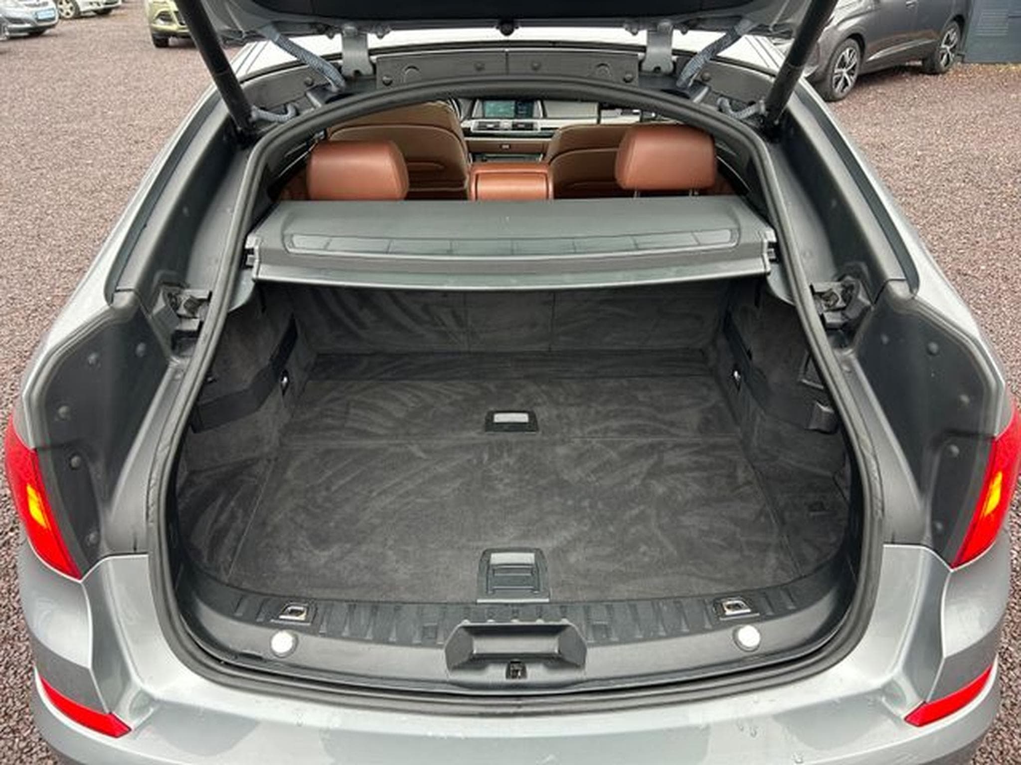 BMW 530 530d Gran Turismo*ATM 80tkm*Navi*Kamera*Panorama (2009) - Photo 16