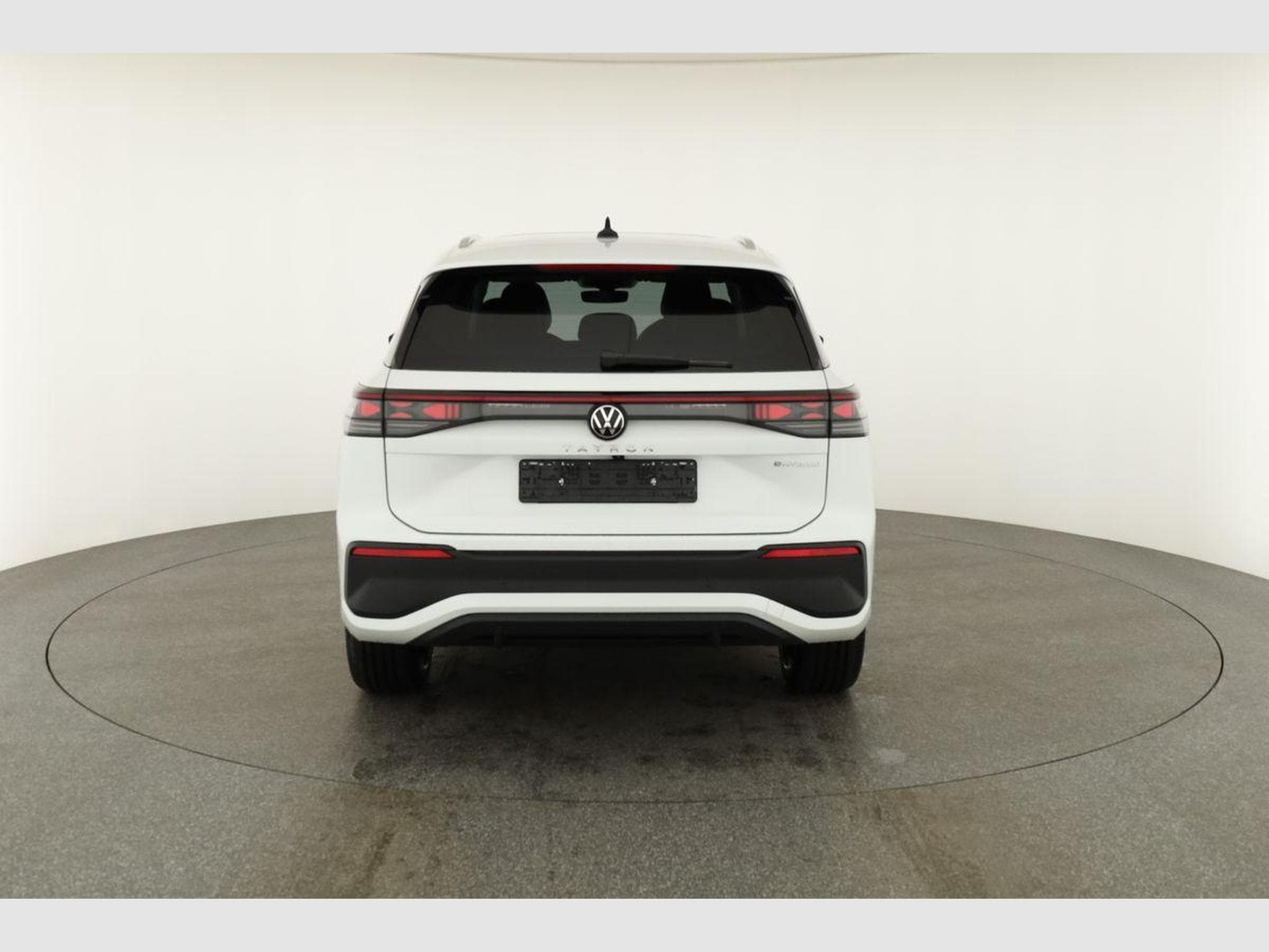 VW Tayron 1.5 TSI eHybrid 150 kW Life (2025) - Photo 18