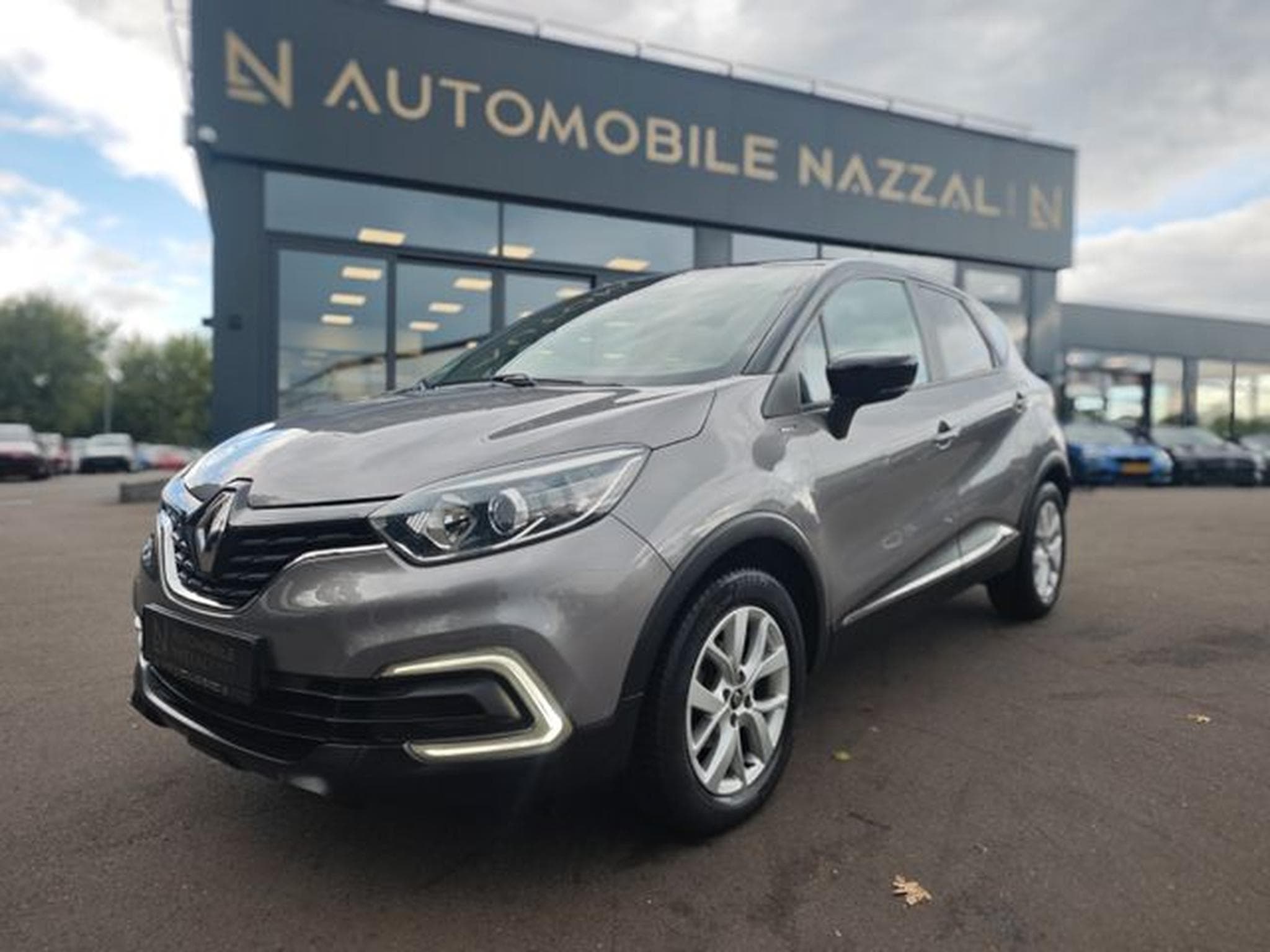Renault Captur CAPTUR LIMITED*NAVI*SHZ*PDC*BLUETOOTH* (2019) - Foto 2