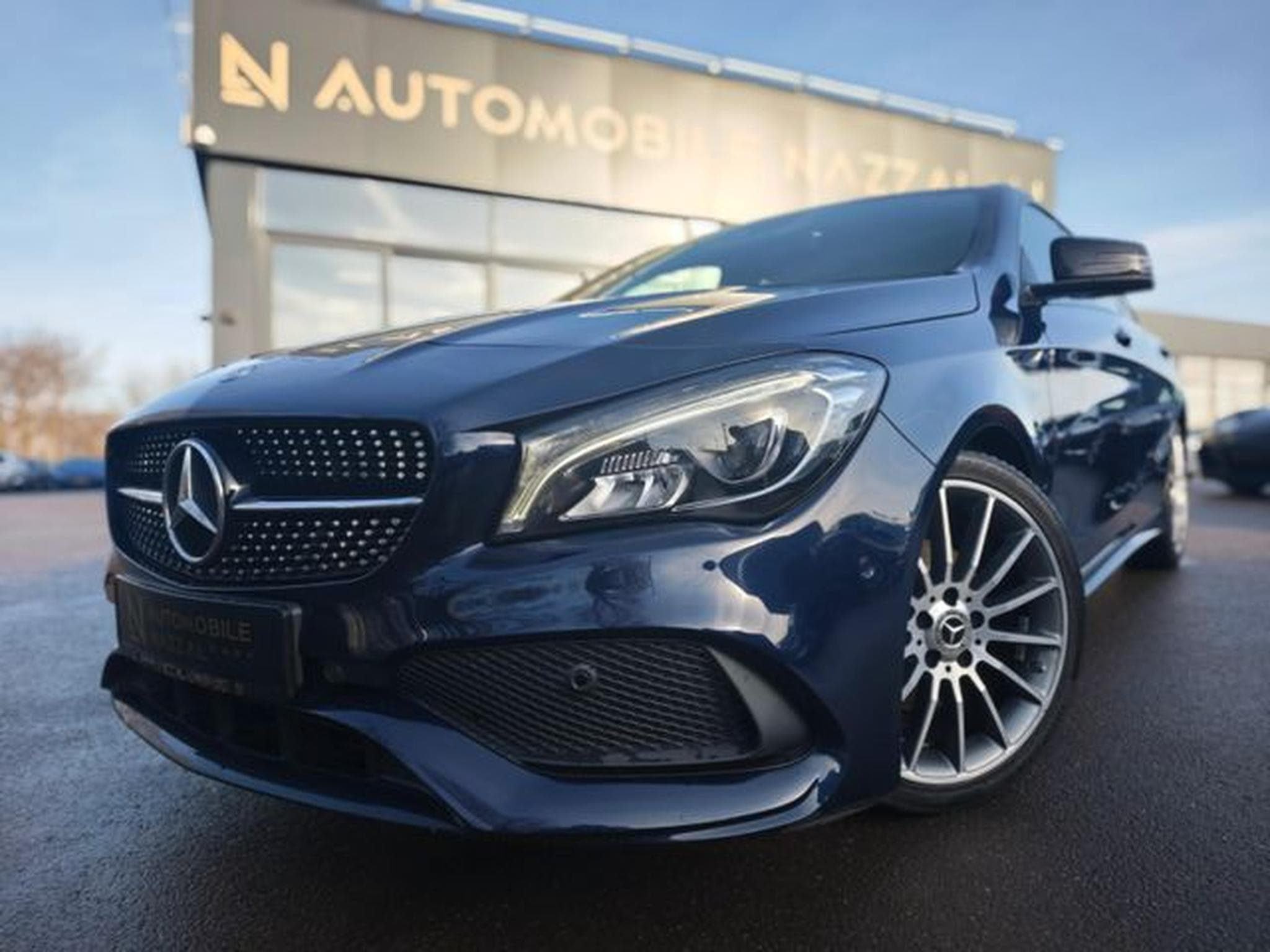 Mercedes CLA 180 CLA 180 SHOOTING BRAKE*AMG-LINE*AHK*LED*ALCANTAR (2017) - Photo 12