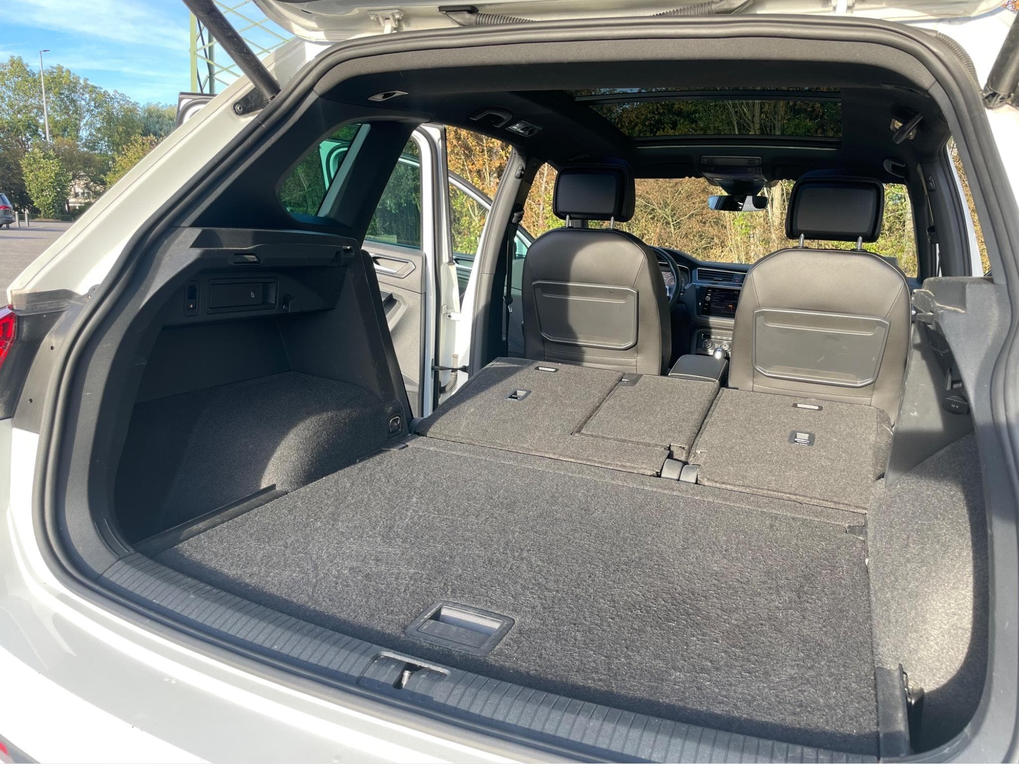 VW Tiguan 2.0 TSI 180 ch 4MOTION DSG Highline R-Li (2018) - Foto 13