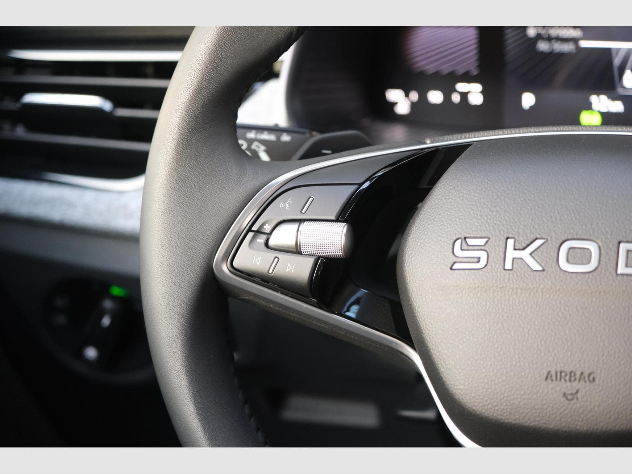 Skoda Scala 1.0 TSI DSG (2026) - Photo 23