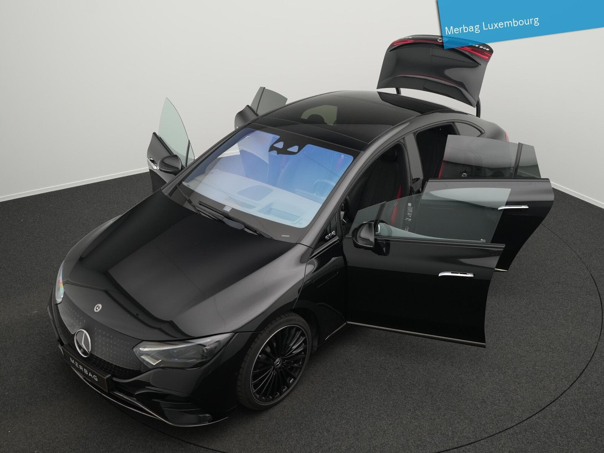 Mercedes EQE 4MATIC AMG-Line (2022) - Foto 14