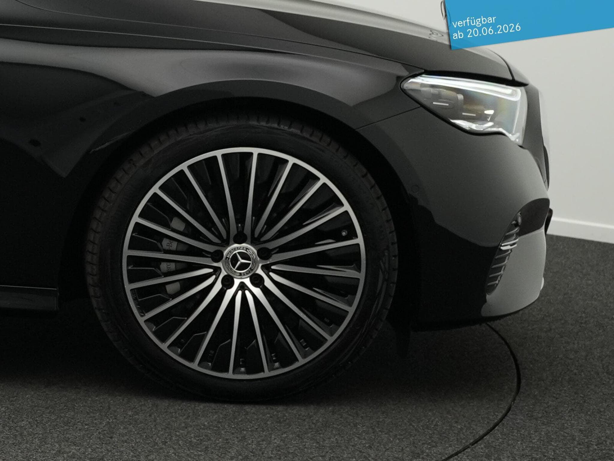 Mercedes E 450 4MATIC T-Modell Exclusive-Line (2024) - Photo 8