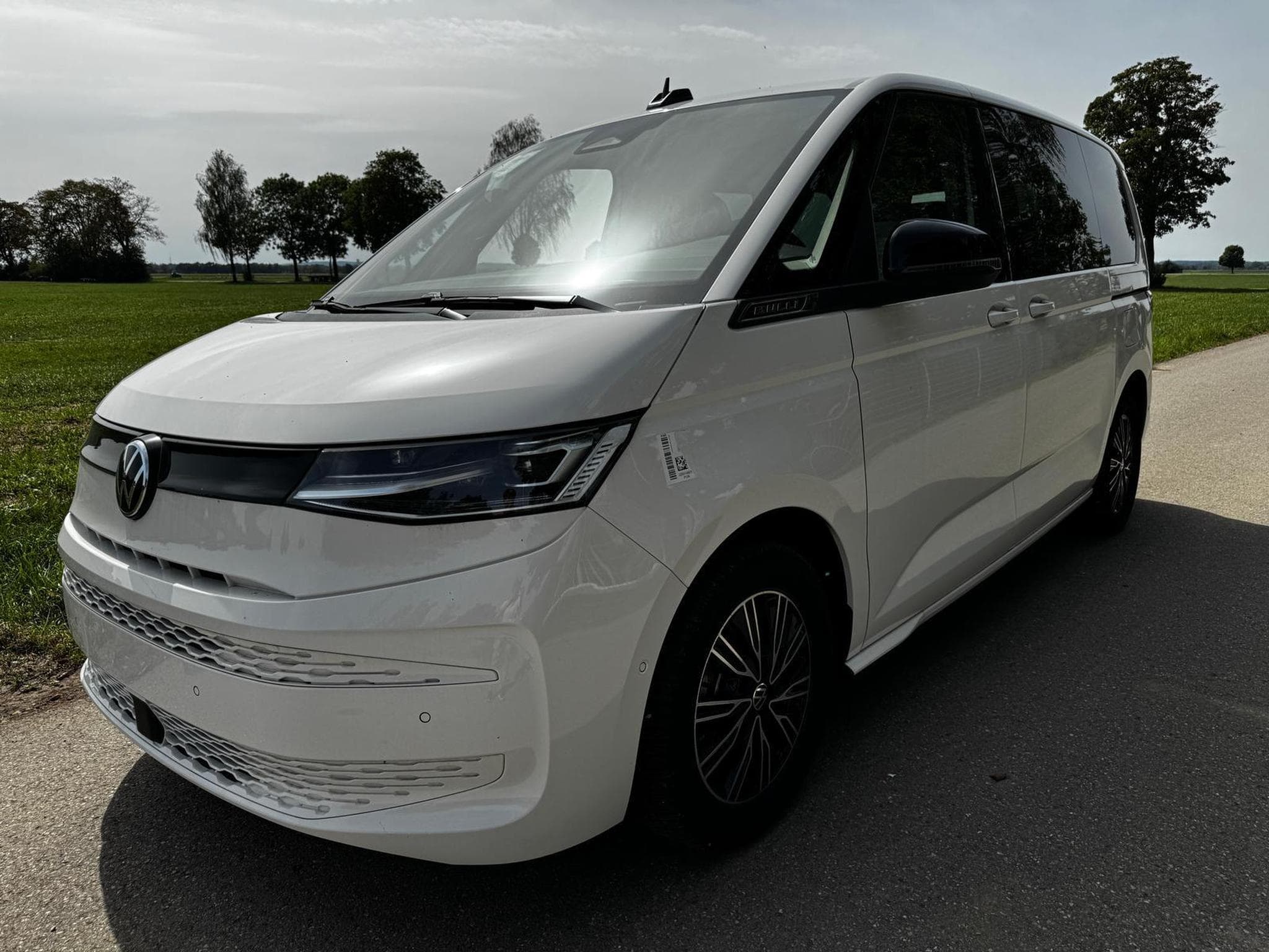 VW T7 1,5eHybrid DSG 4Motion (2026) - Foto 1