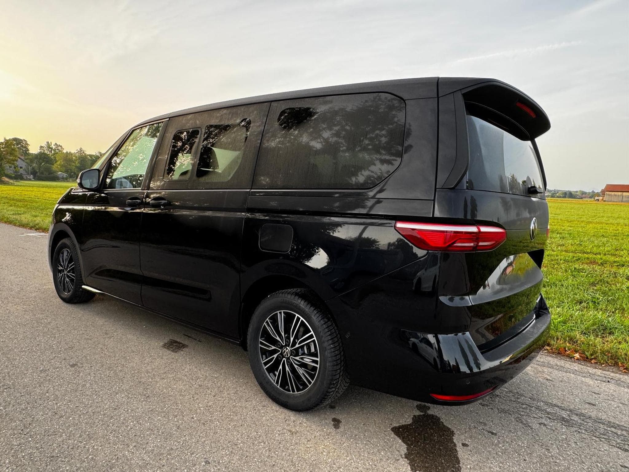VW T7 1,5eHybrid DSG 4Motion (2026) - Foto 2