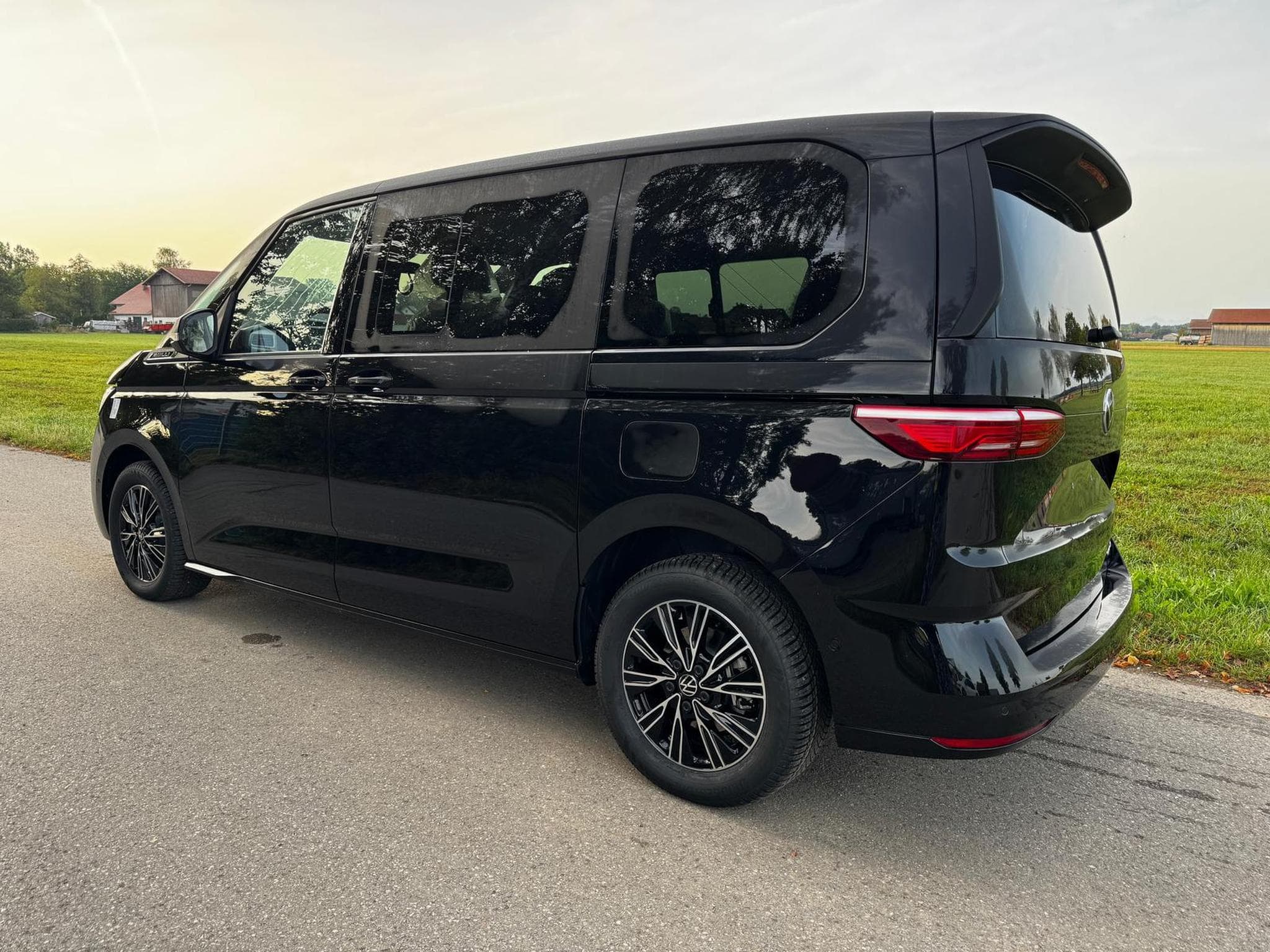 VW T7 1,5eHybrid DSG 4Motion (2026) - Foto 2