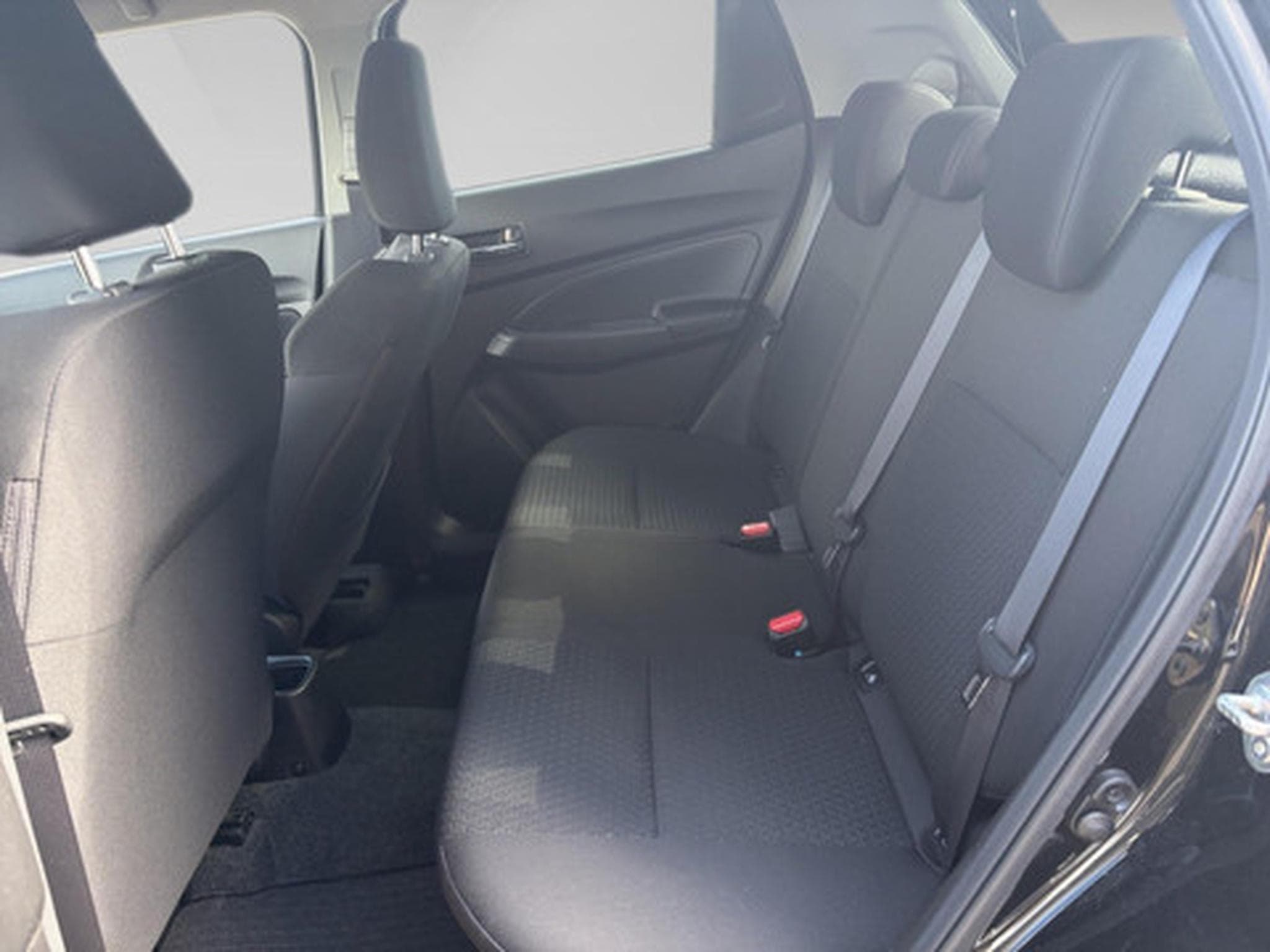 Suzuki Swift 1.2 Grand Luxe (ISG) (2023) - Photo 13