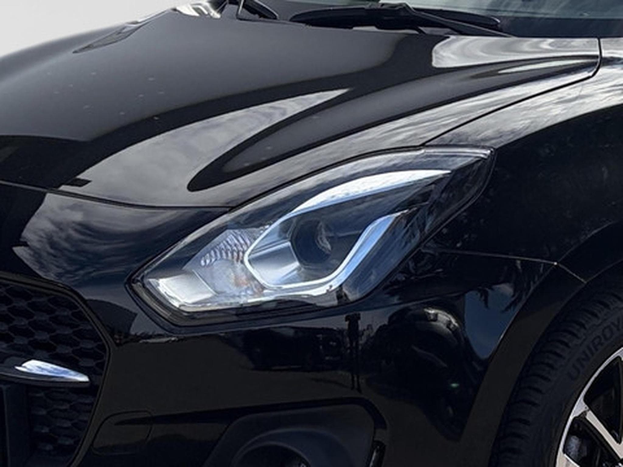 Suzuki Swift 1.2 Grand Luxe (ISG) (2023) - Photo 17