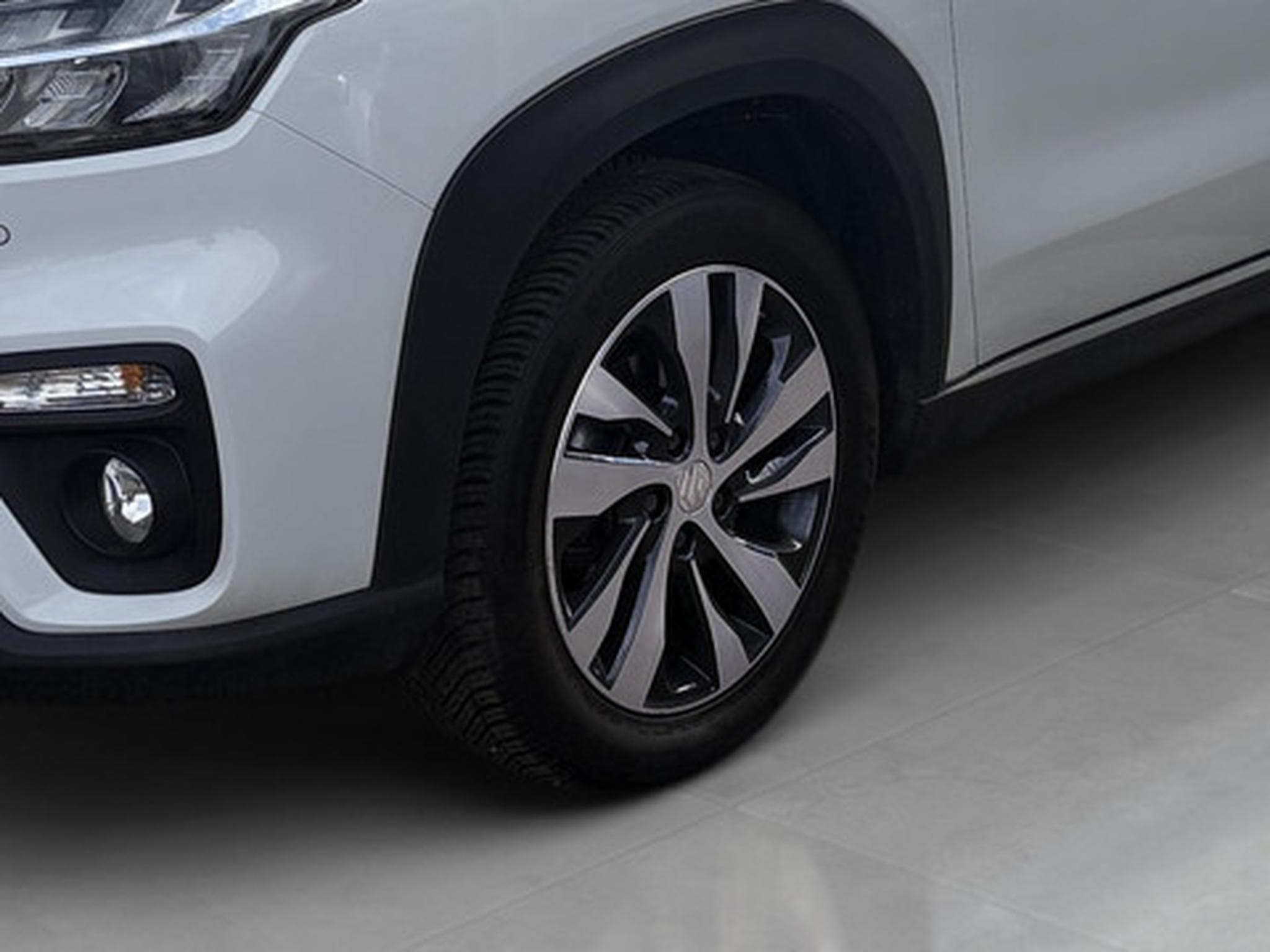 Suzuki S-Cross 1.4 GLX SUNROOF PACK 4WD (2023) - Photo 18