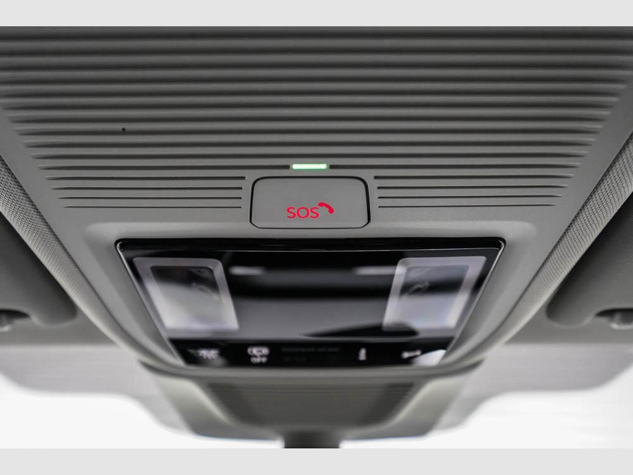 Skoda Octavia Kombi 1,5 eTSI (2026) - Foto 16