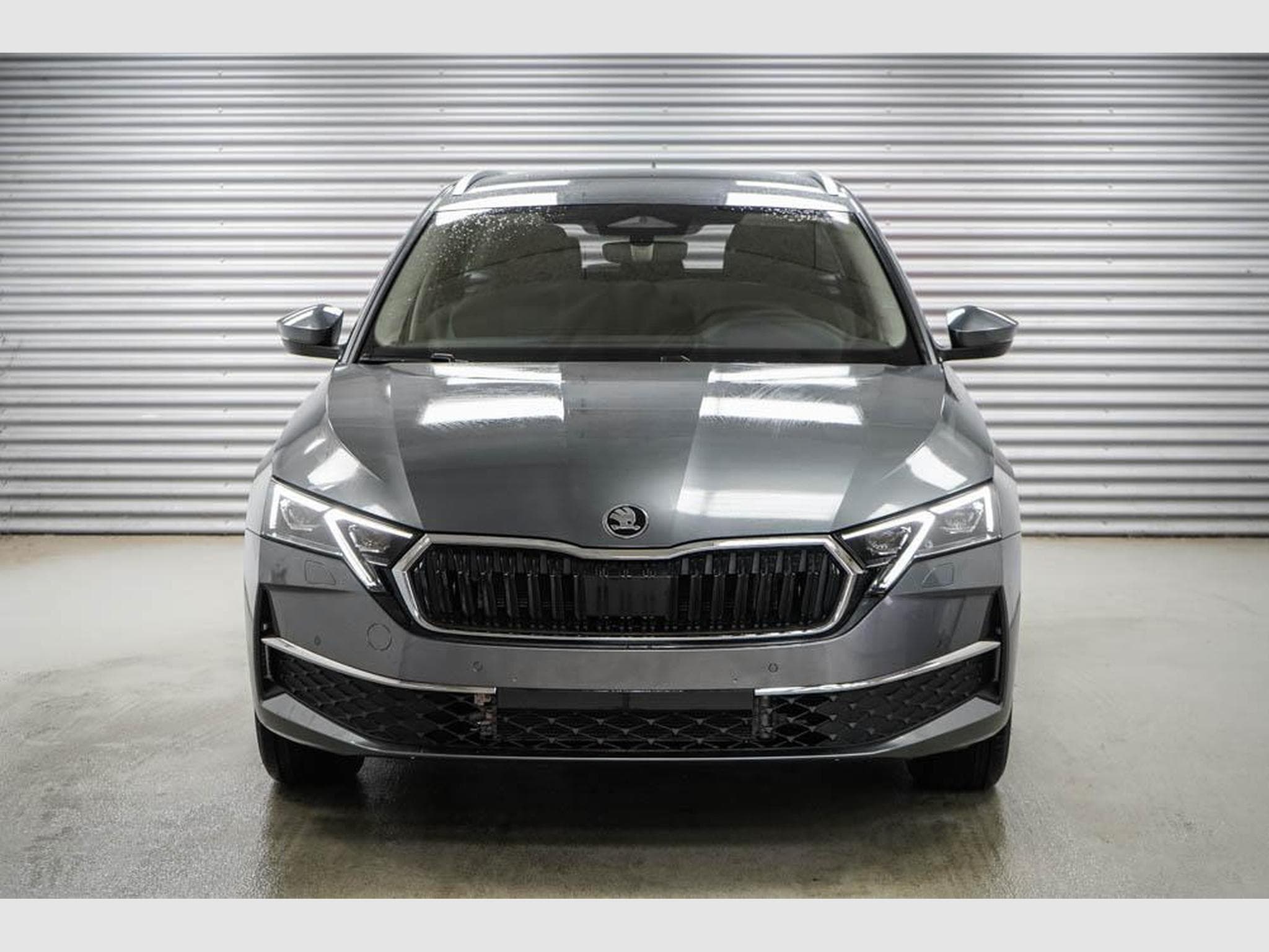 Skoda Octavia Kombi 1,5 eTSI (2026) - Foto 2