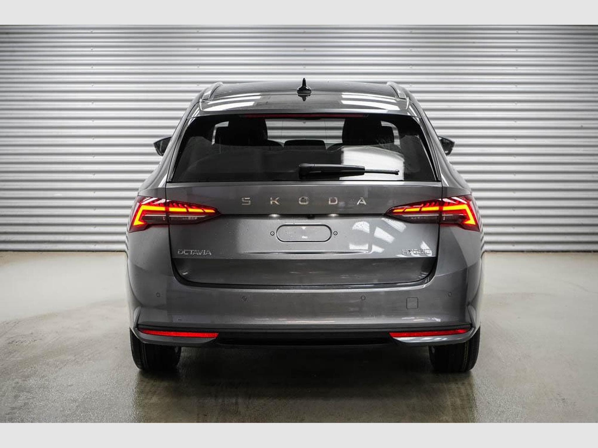 Skoda Octavia Kombi 1,5 eTSI (2026) - Foto 4