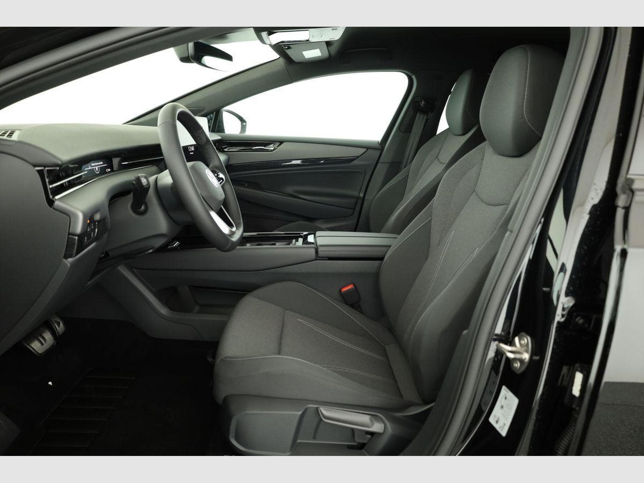 VW ID.7 Kombi Pro 210 kW (2026) - Foto 9