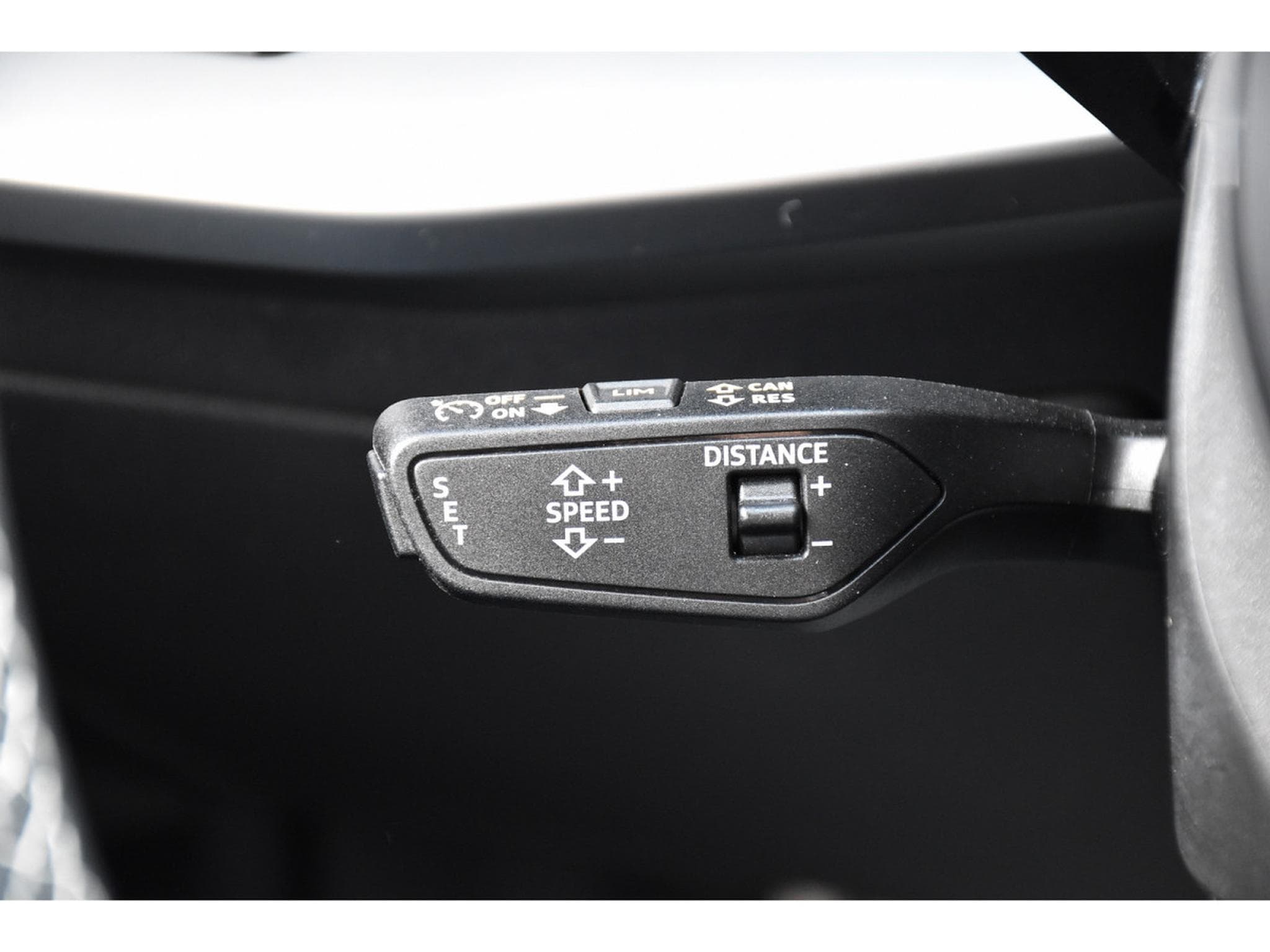 Audi A3 Limousine 40 TFSI Quattro S-Line S-Tronic CUIR LANE 1° MAIN (2022) - Photo 15