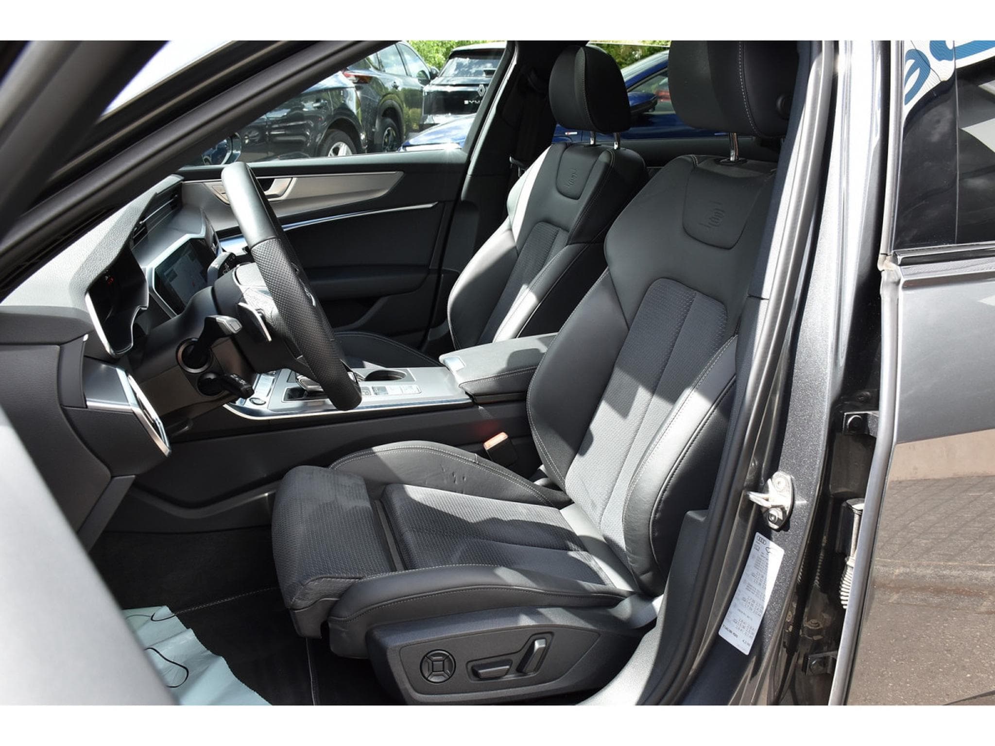 Audi A6 Avant 40 TDI Quattro S-Line S-Tronic PANO MEMO SIDE 1° MAIN (2024) - Photo 6