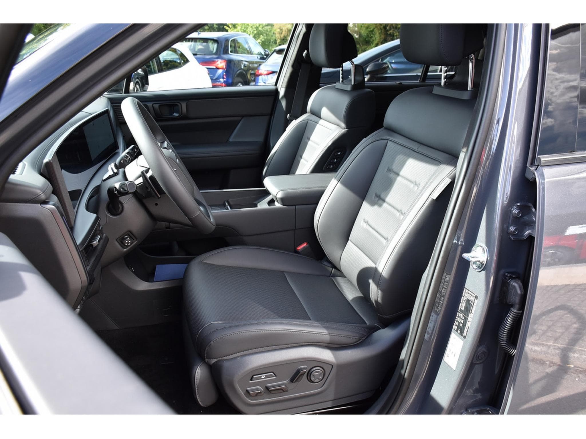 Hyundai Santa Fe 1.6 T-GDI HEV Calligraphy 7 PL. PANO MEMO BOSE HUD NEUF (2026) - Foto 6