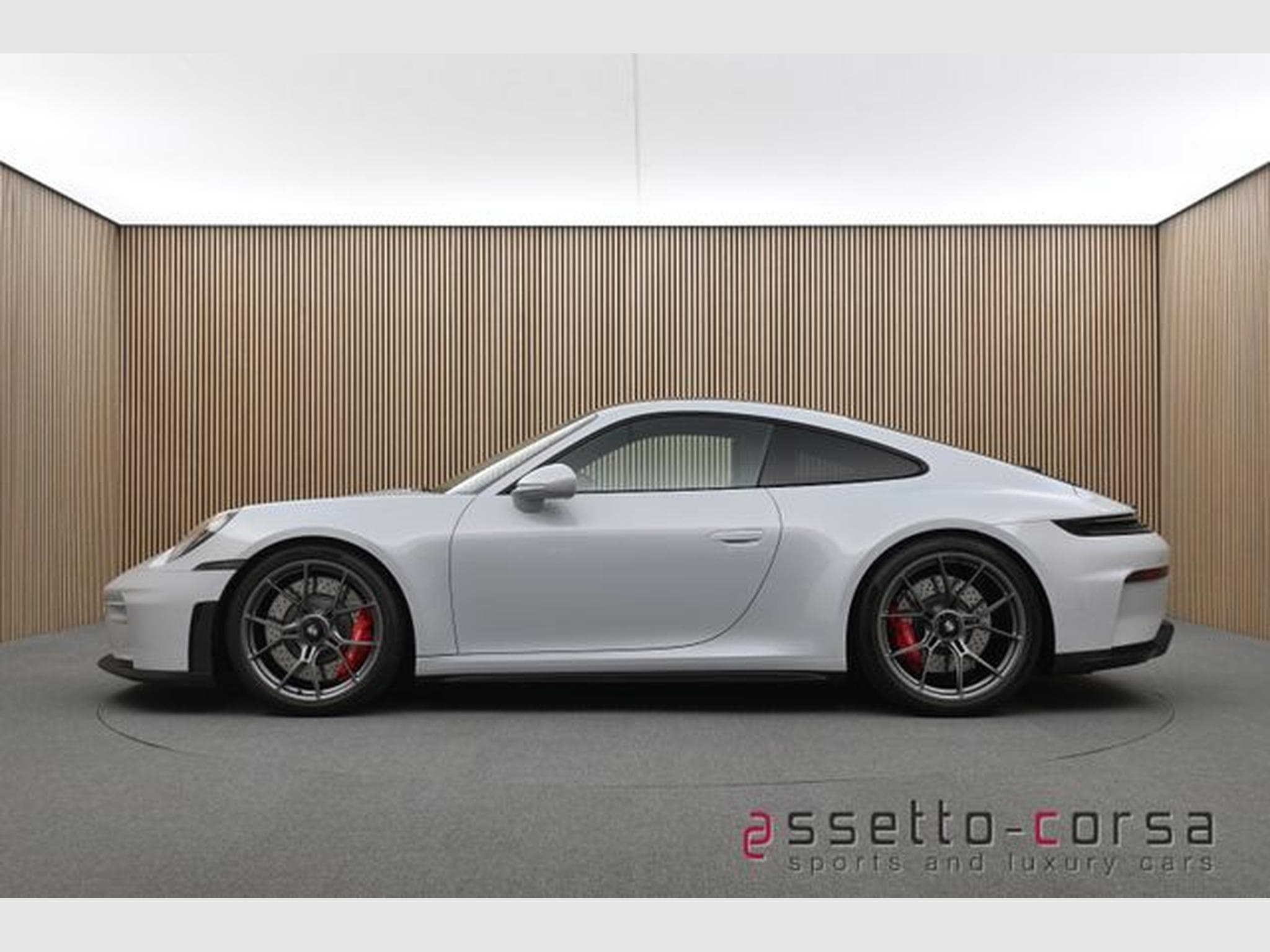 Porsche 911 992.2 GT3 Touring*2+2*PPF*Lift*BOSE*90l*LED*Carb (2025) - Photo 1