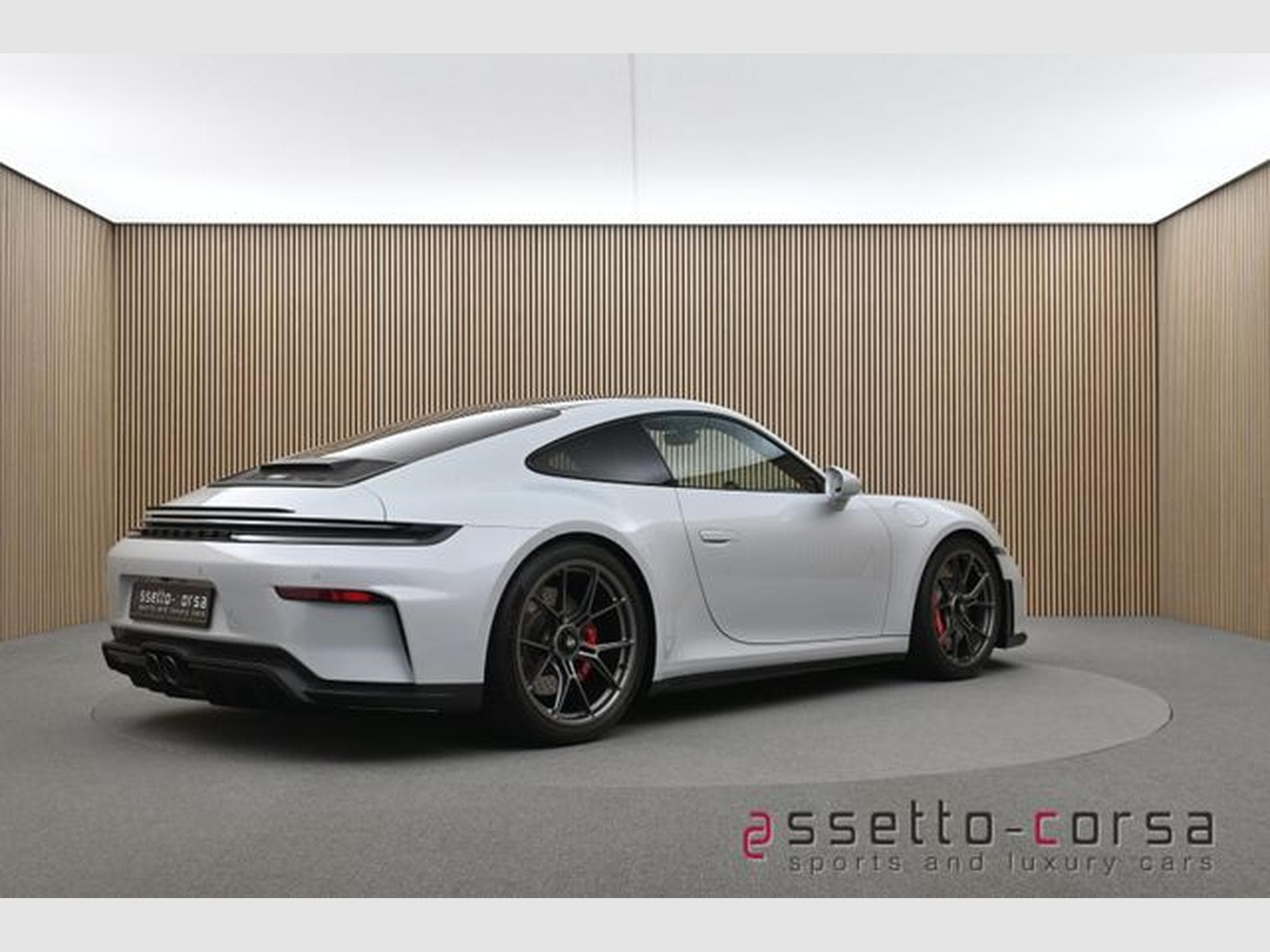 Porsche 911 992.2 GT3 Touring*2+2*PPF*Lift*BOSE*90l*LED*Carb (2025) - Photo 4