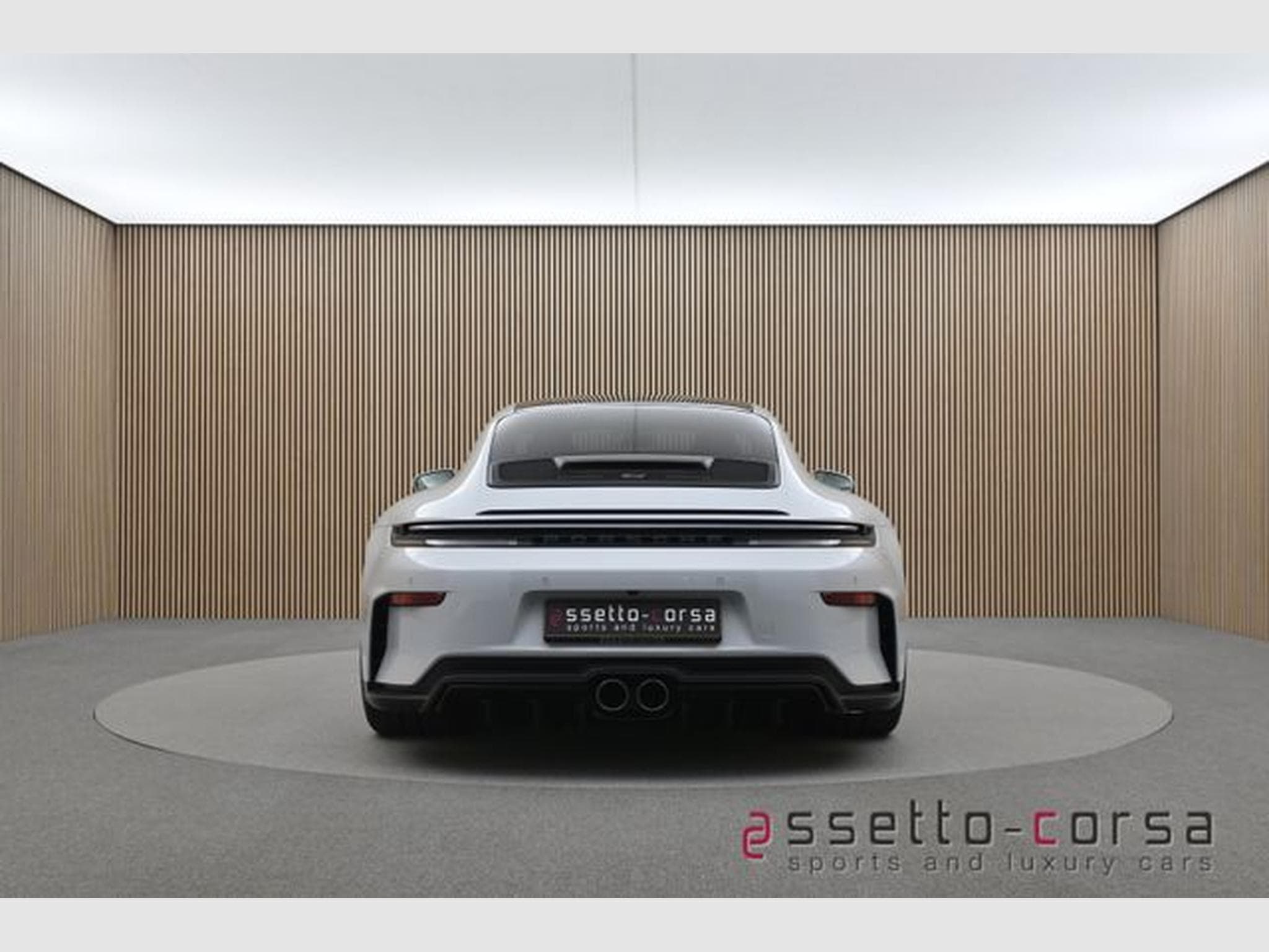 Porsche 911 992.2 GT3 Touring*2+2*PPF*Lift*BOSE*90l*LED*Carb (2025) - Photo 3