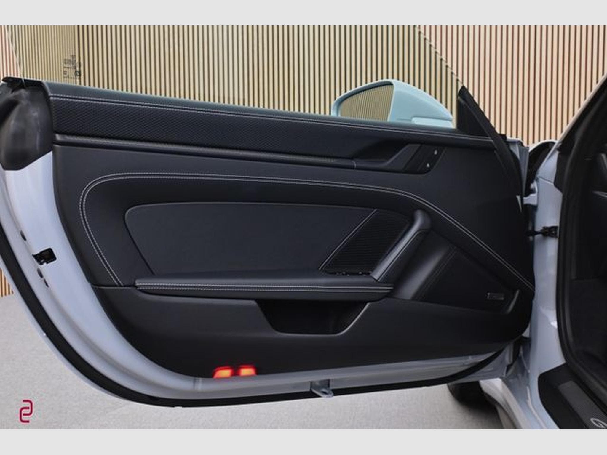 Porsche 911 992.2 GT3 Touring*2+2*PPF*Lift*BOSE*90l*LED*Carb (2025) - Photo 22
