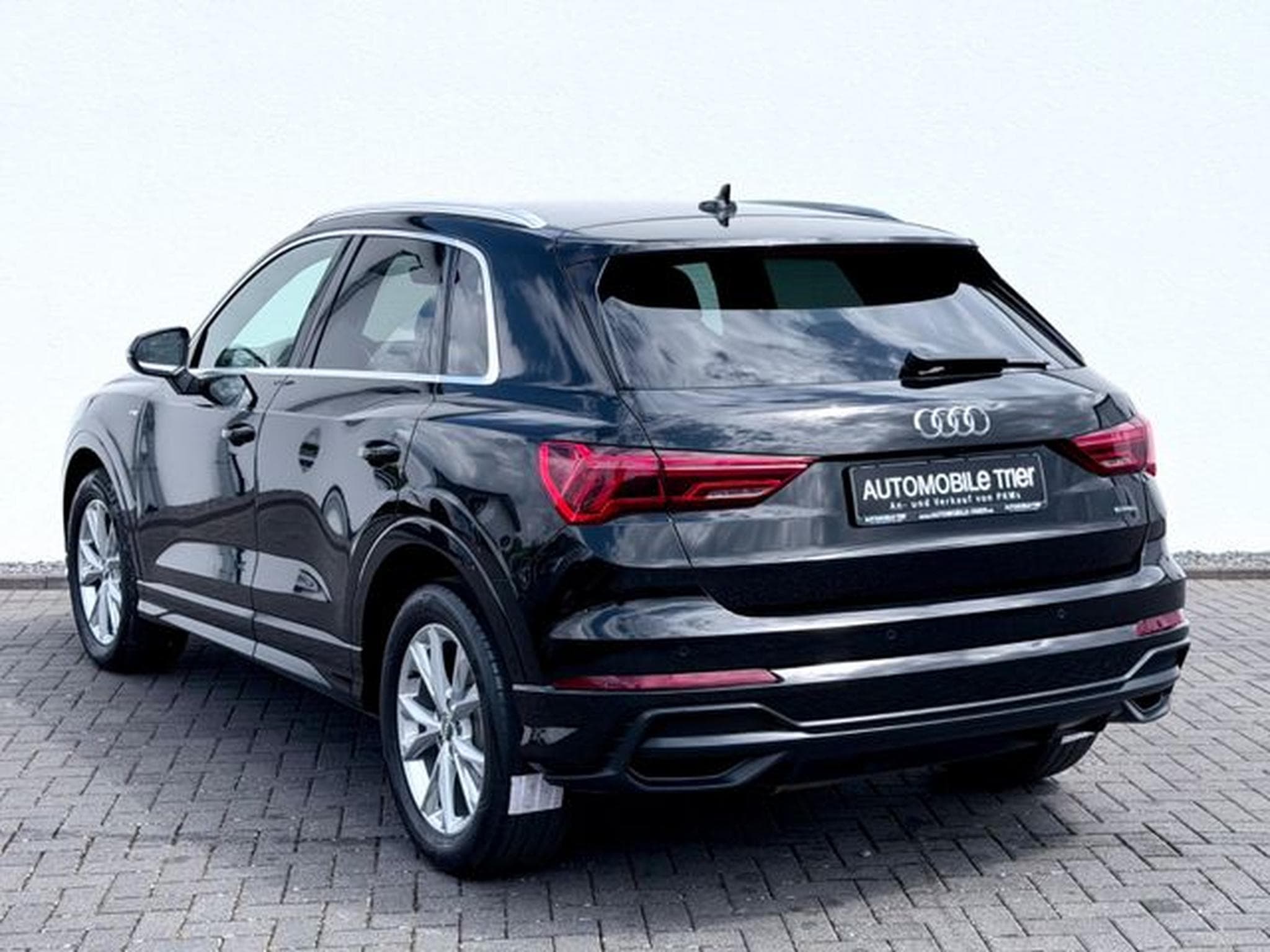 Audi Q3 Q3 40 TDI quattro S line Sport Plus Paket (2019) - Photo 7