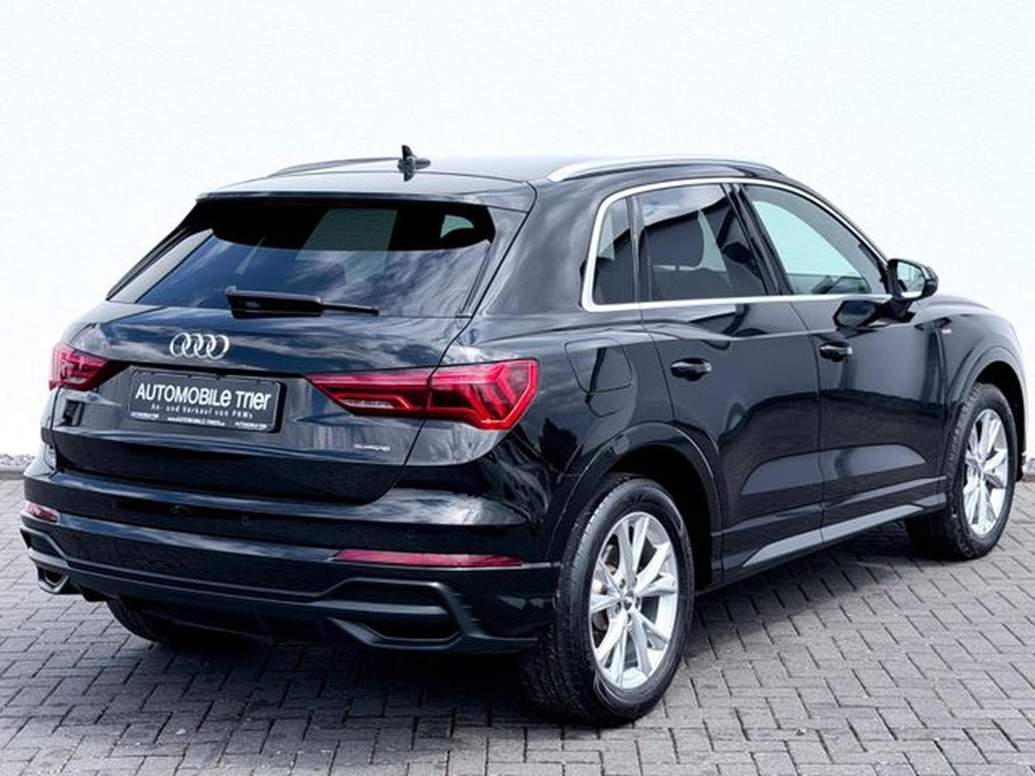 Audi Q3 Q3 40 TDI quattro S line Sport Plus Paket (2019) - Photo 5