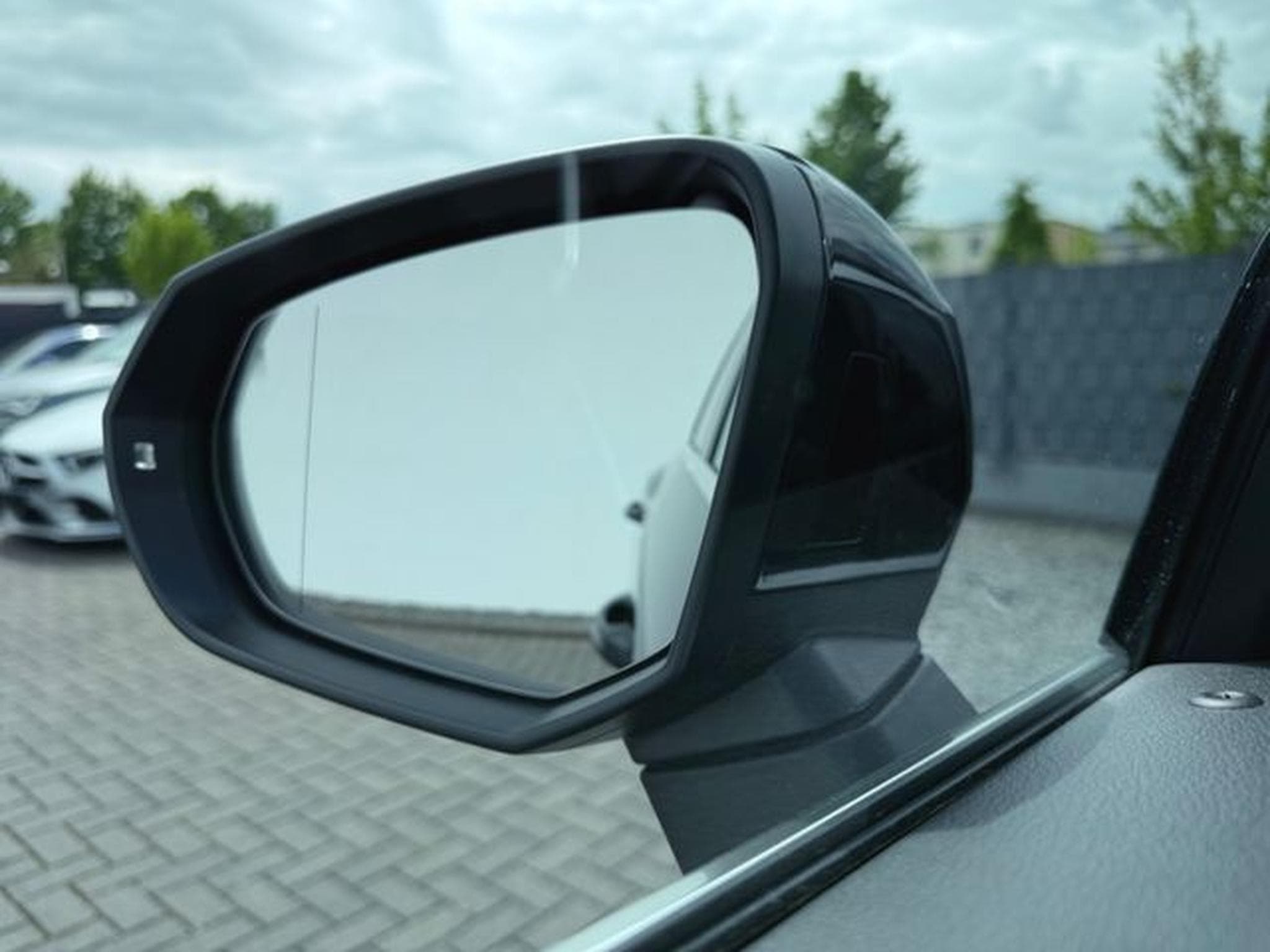 Audi Q3 Q3 40 TDI quattro S line Sport Plus Paket (2019) - Photo 17