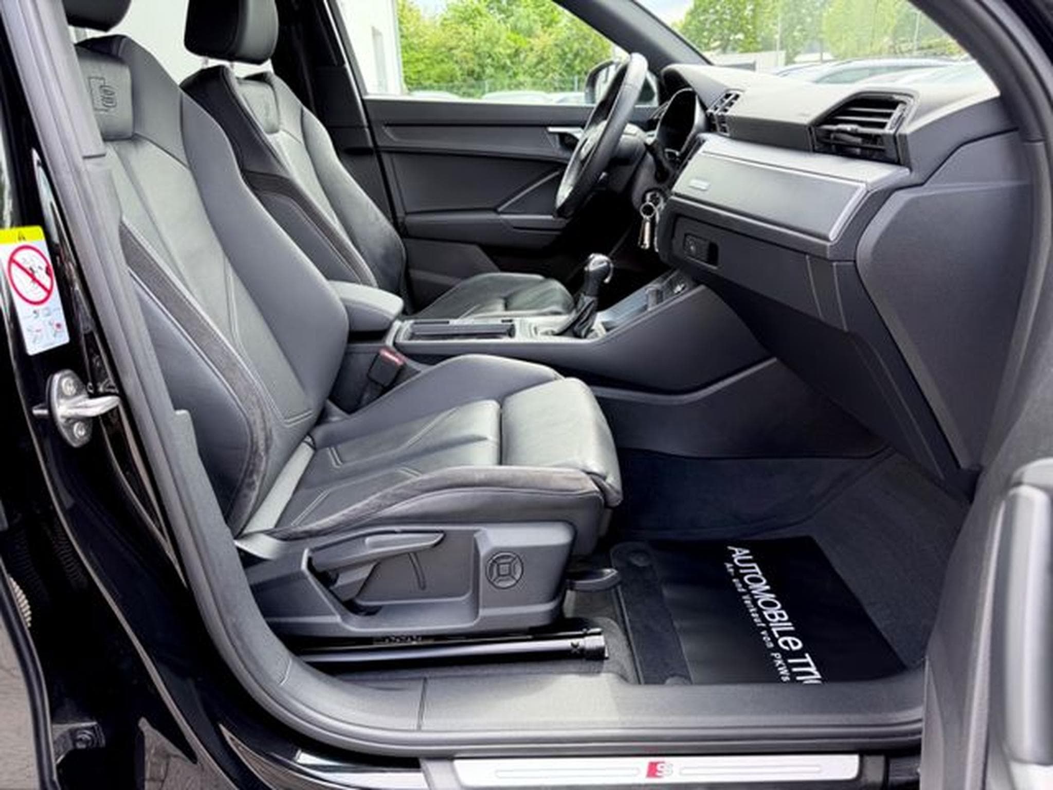 Audi Q3 Q3 40 TDI quattro S line Sport Plus Paket (2019) - Photo 13