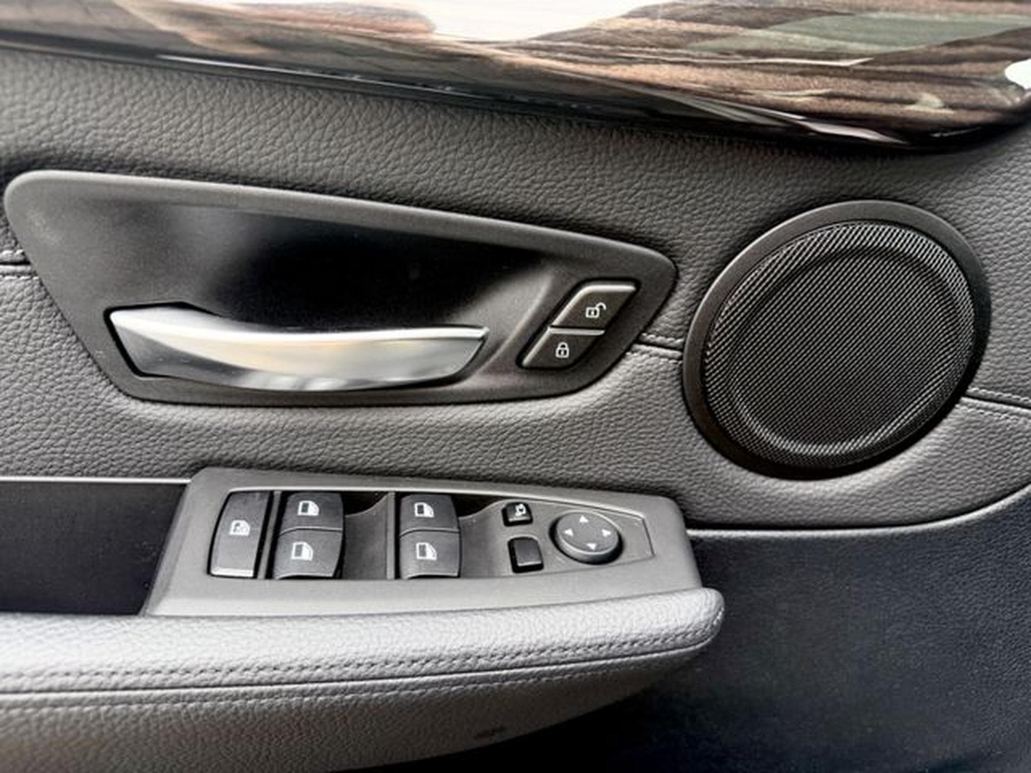 BMW 225 Active Tourer 225 xe Luxury Line /LED/PANO/HUD/ (2017) - Photo 22