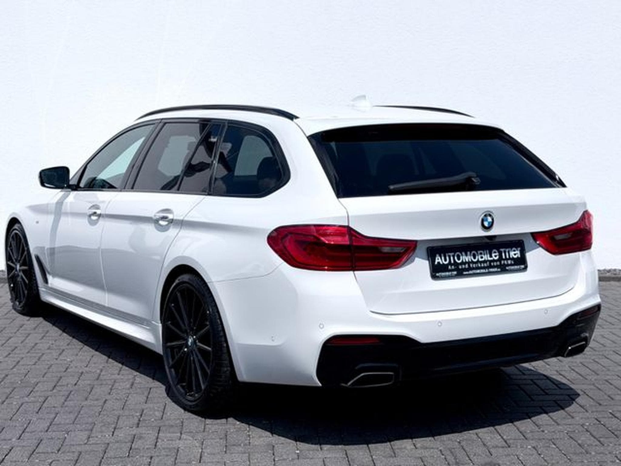 BMW 540 540i Touring xDrive M Sport Paket /LED/ACC/HUD/ (2018) - Photo 7