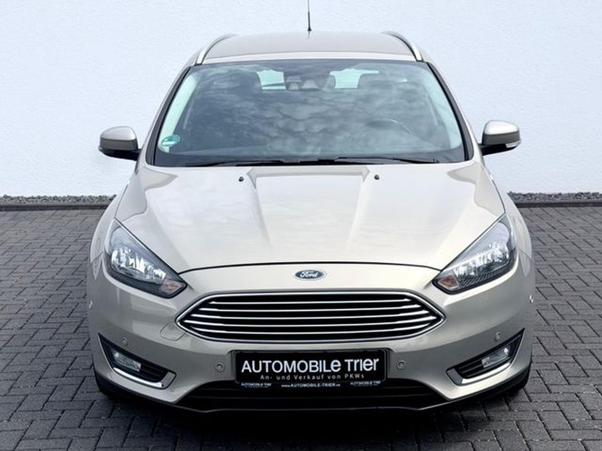 Ford Focus Focus Turnier Titanium 1.5 /NAVI/PDC/GARANTIE/ (2016) - Photo 2