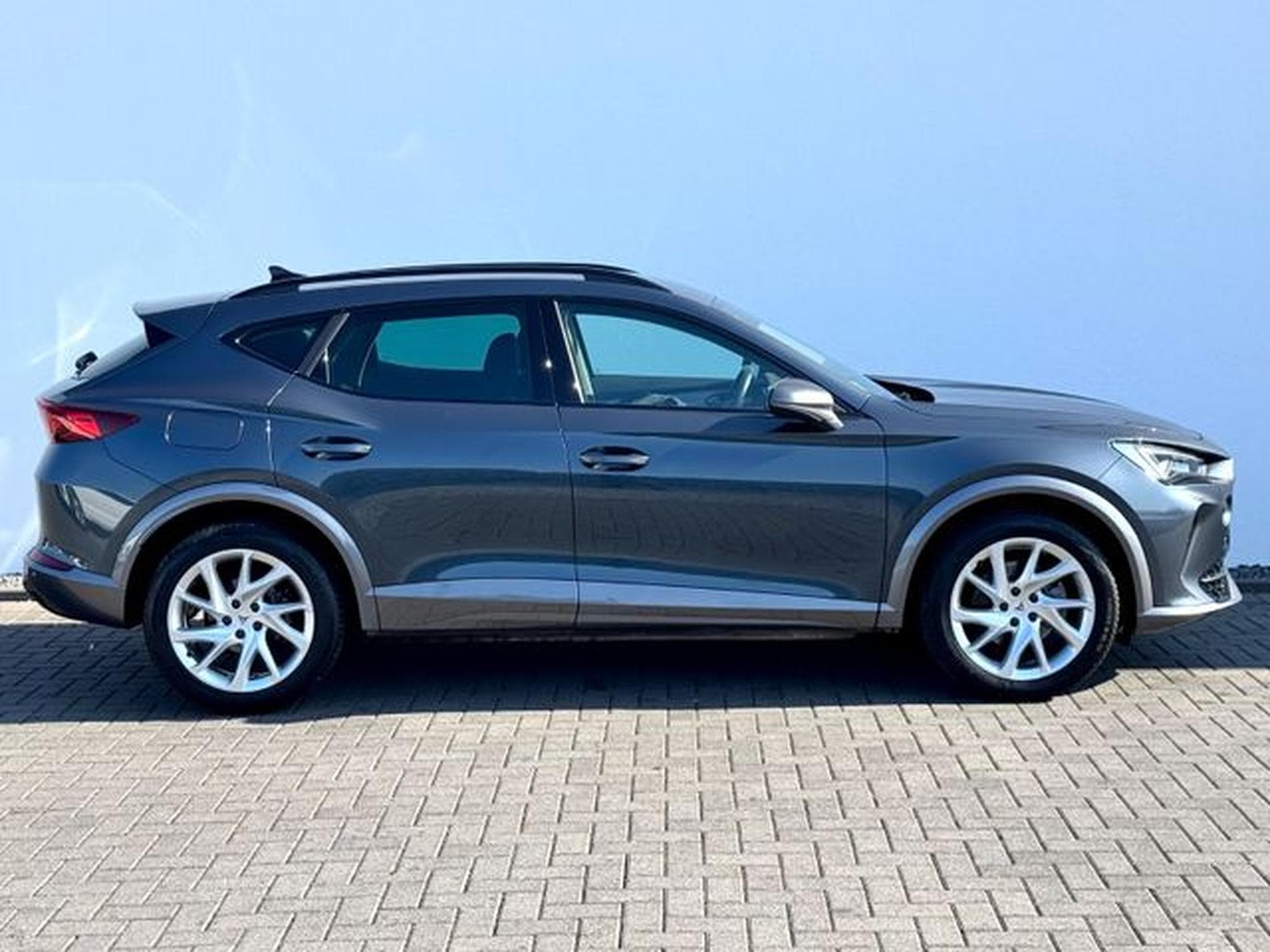 Cupra Formentor Formentor 1.4 e-Hybrid /NAVI/LED/ACC/1.HAND/ (2023) - Foto 4