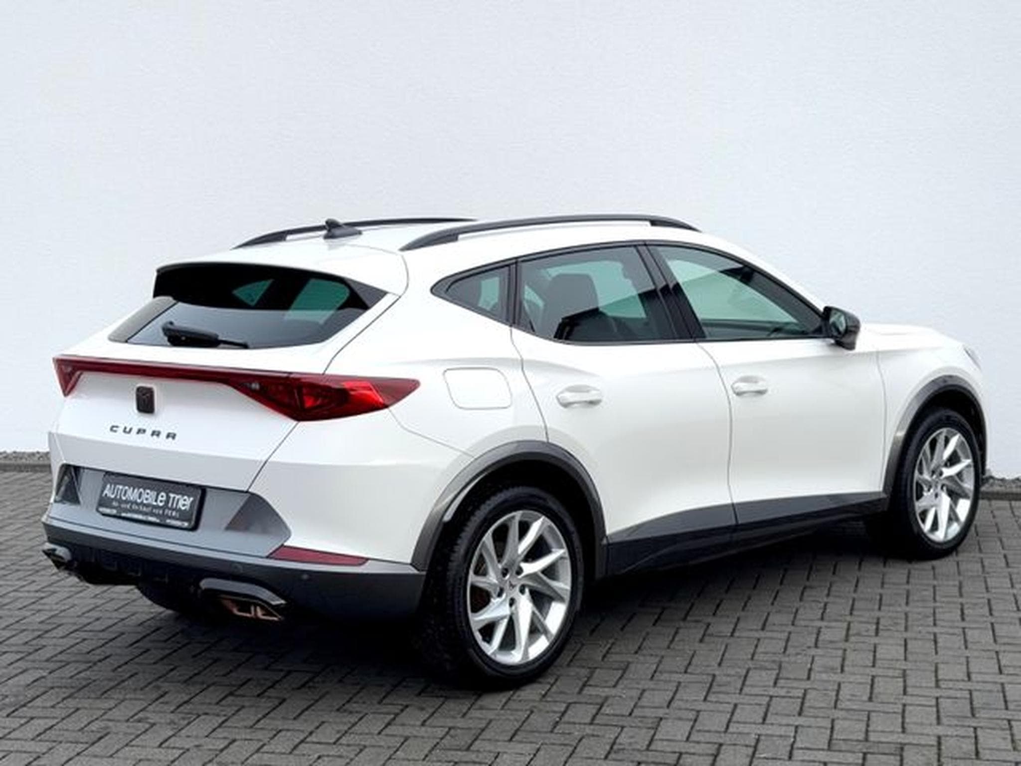 Cupra Formentor Formentor 1.4 e-Hybrid /NAVI/LED/ACC/CAM/1.HAND/ (2023) - Foto 5