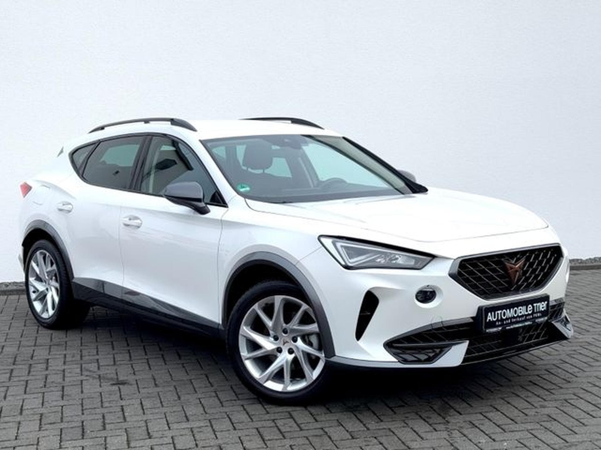 Cupra Formentor Formentor 1.4 e-Hybrid /NAVI/LED/ACC/CAM/1.HAND/ (2023) - Foto 3