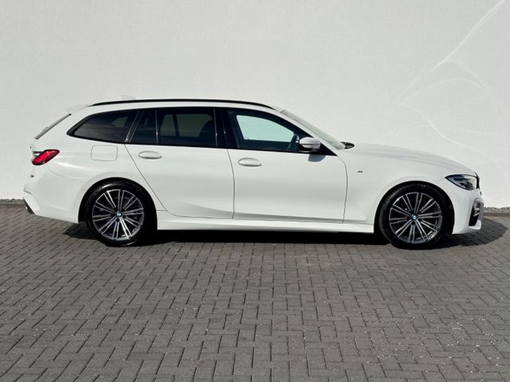 BMW 320 320i Touring M Sport Paket *Navi*LED*Garantie* (2021) - Photo 4