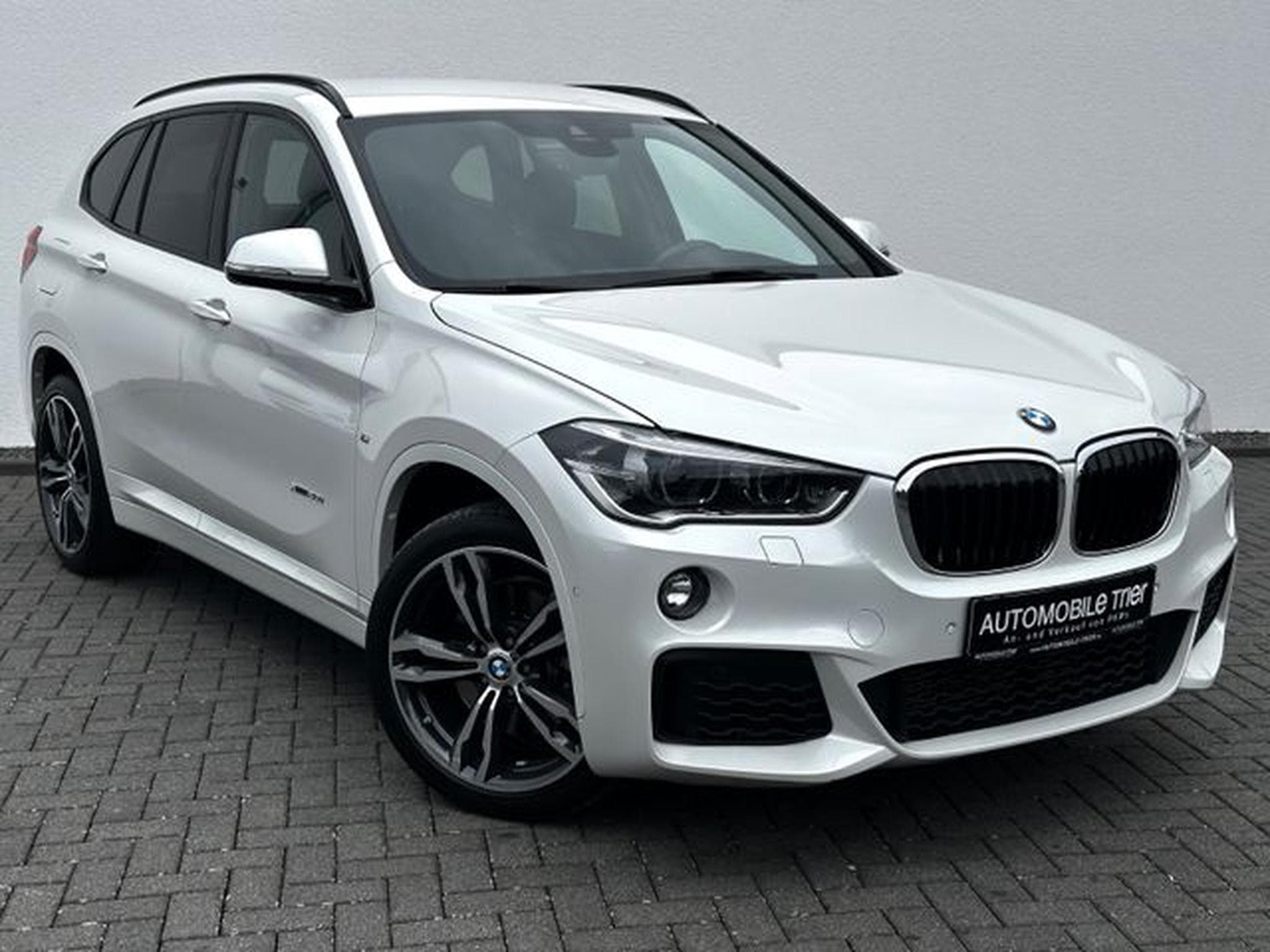 BMW X1 X1 xDrive 20i M Sport Paket/LED/HUD/CAM/GARANTIE (2017) - Photo 3