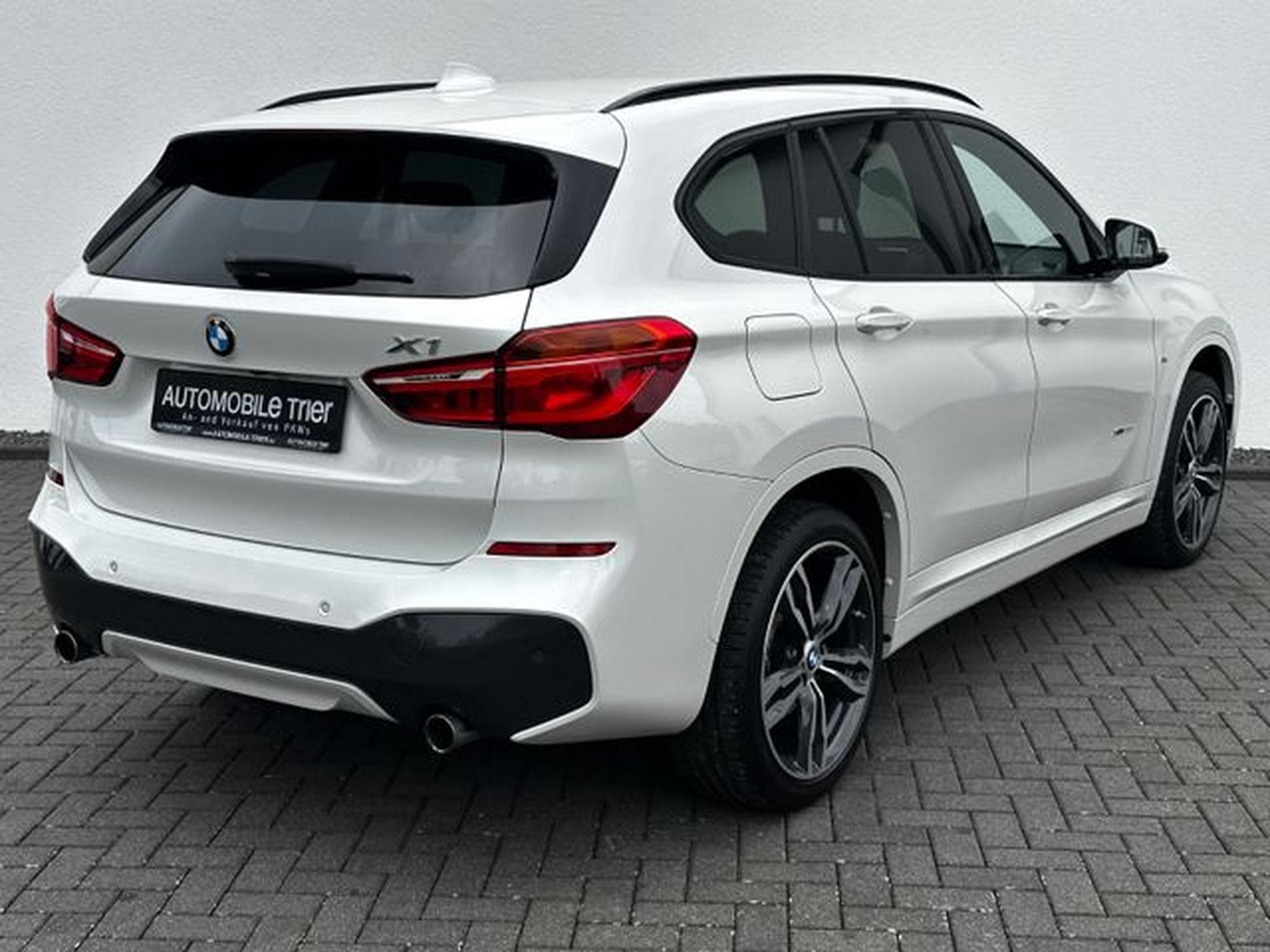 BMW X1 X1 xDrive 20i M Sport Paket/LED/HUD/CAM/GARANTIE (2017) - Photo 5