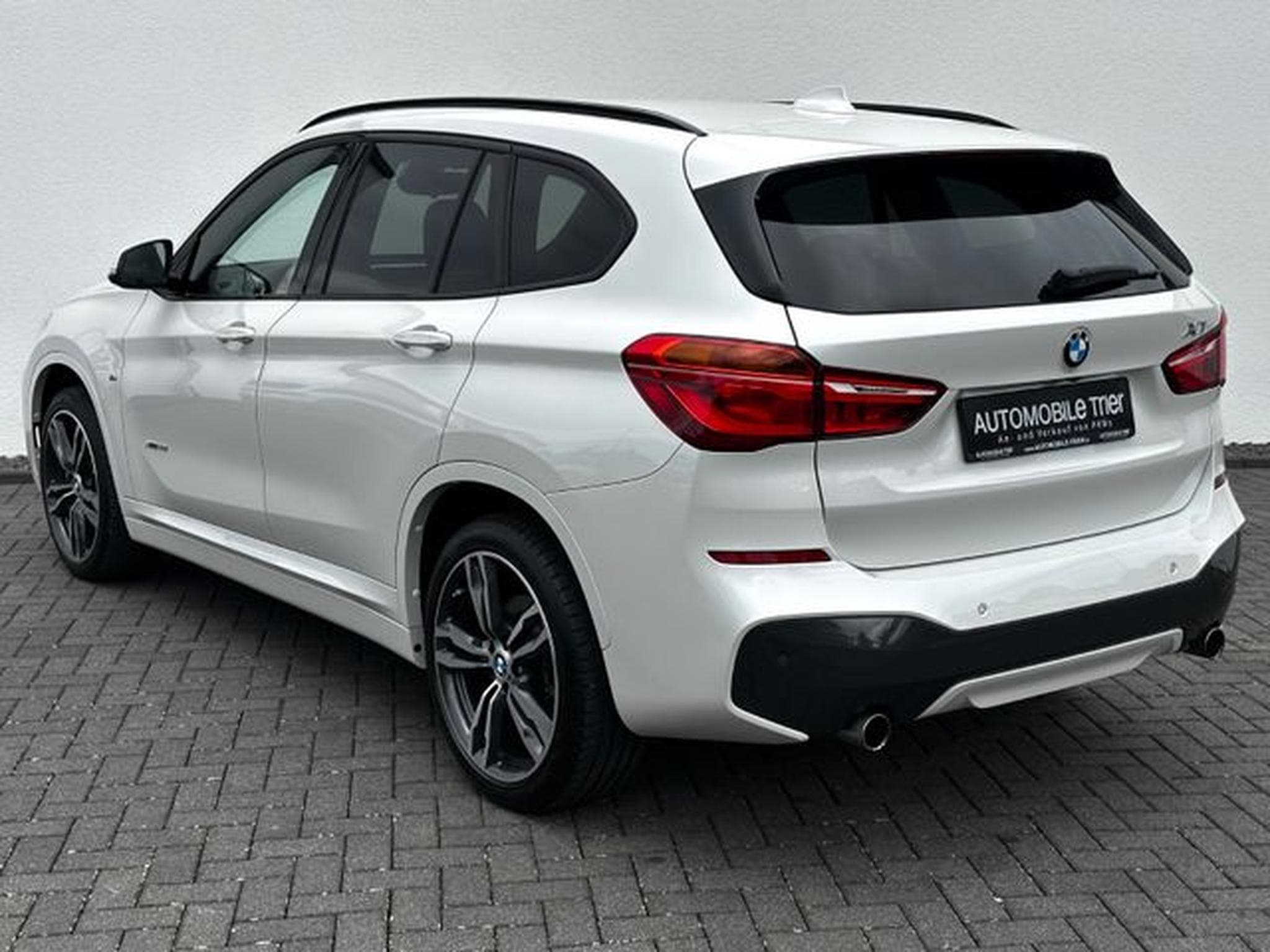 BMW X1 X1 xDrive 20i M Sport Paket/LED/HUD/CAM/GARANTIE (2017) - Photo 7