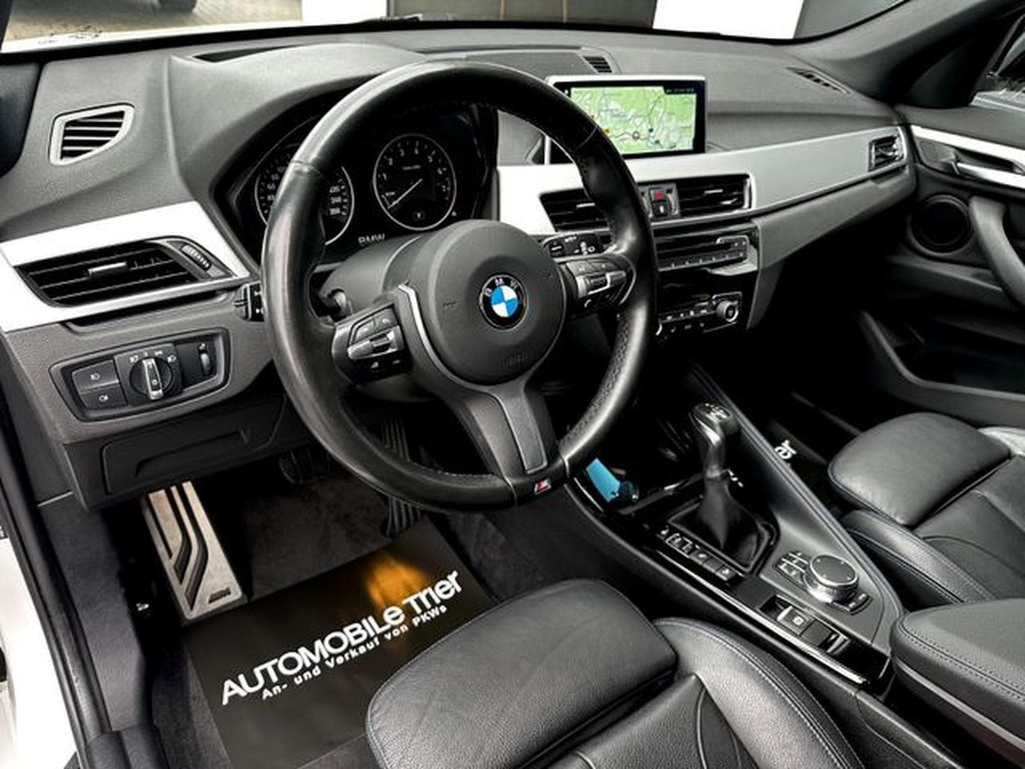 BMW X1 X1 xDrive 20i M Sport Paket/LED/HUD/CAM/GARANTIE (2017) - Photo 10