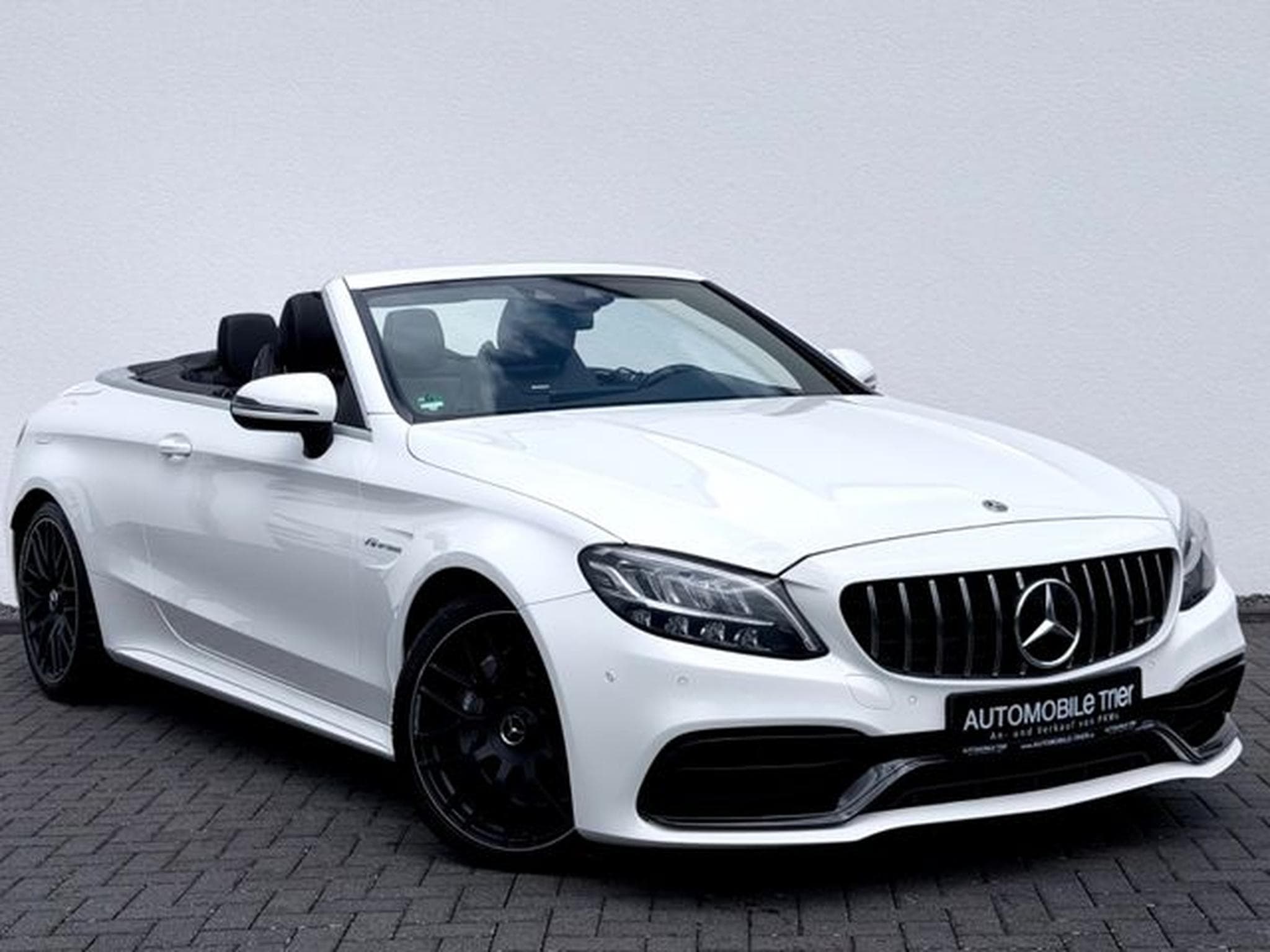 Mercedes C 63 AMG C 63 AMG Cabrio /LED/ACC/HUD/BURM/CAM/GARANTIE/ (2023) - Photo 3
