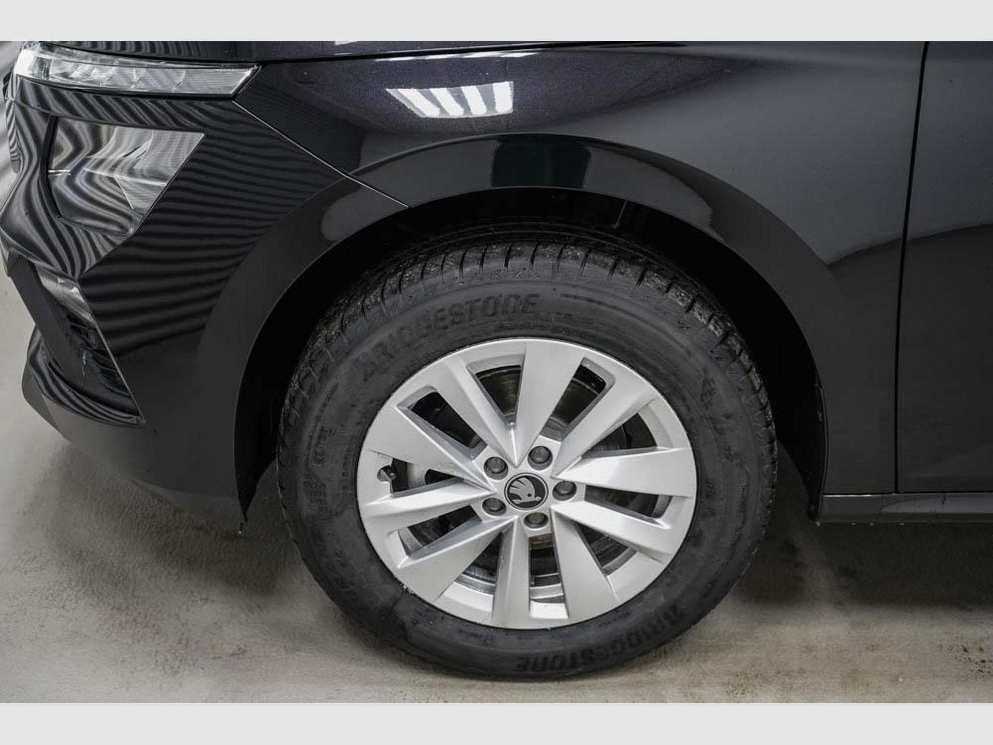 Skoda Kamiq 1,0 TSI DSG (2026) - Photo 4