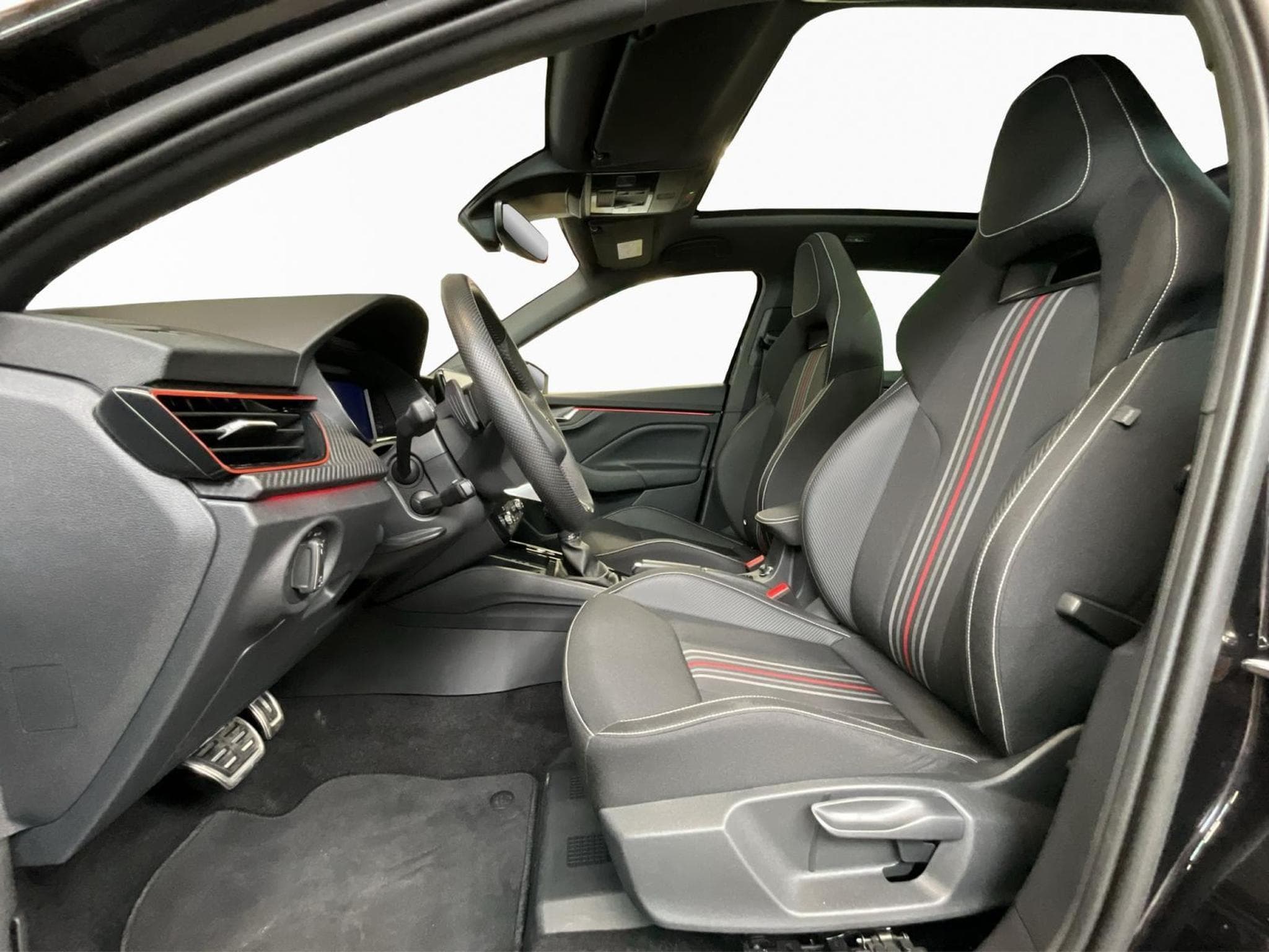 Skoda Scala Monte-Carlo+DSG+Park&Go+Pano+Navi (2025) - Photo 9