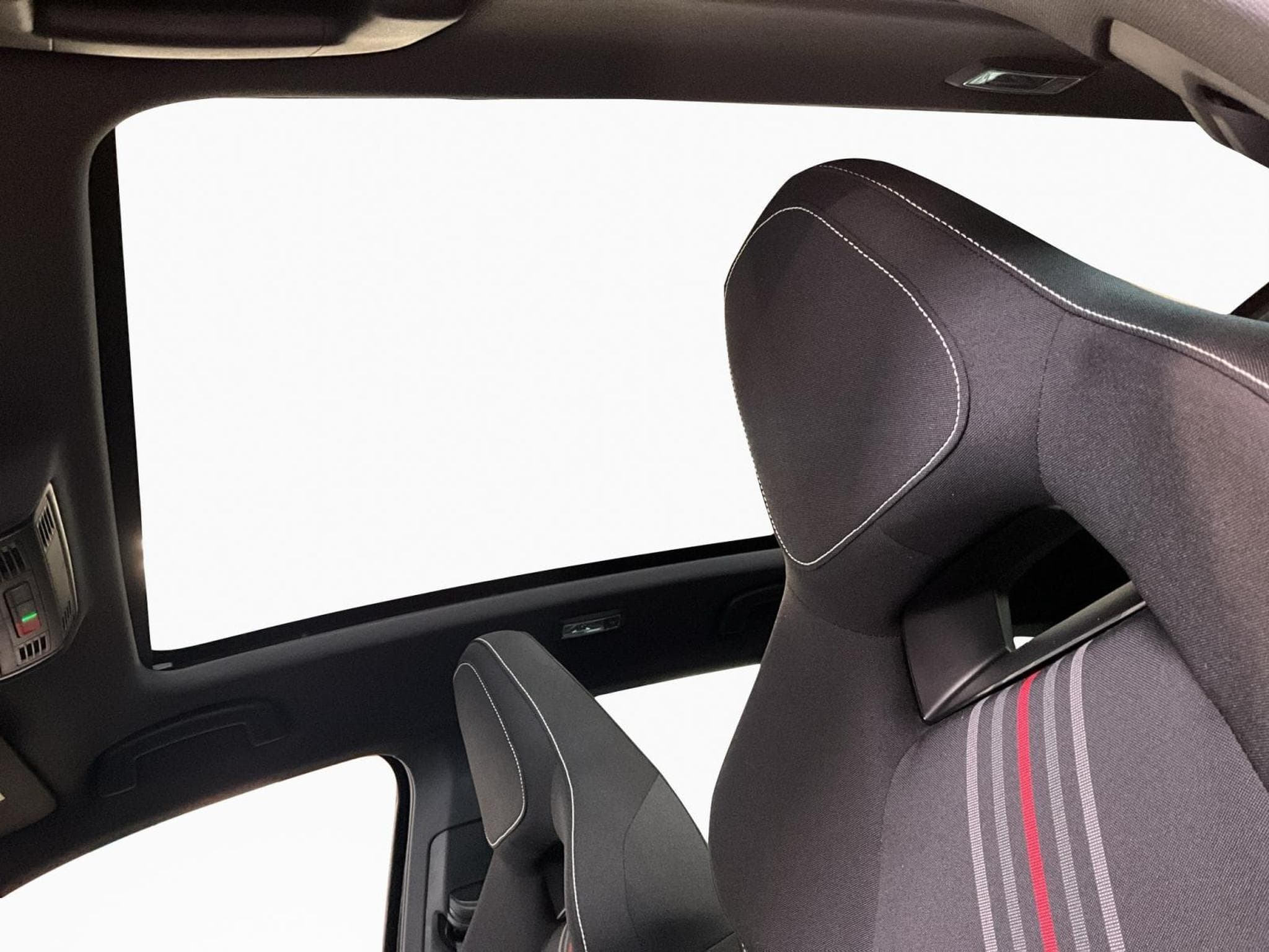 Skoda Scala Monte-Carlo+DSG+Park&Go+Pano+Navi (2025) - Photo 15
