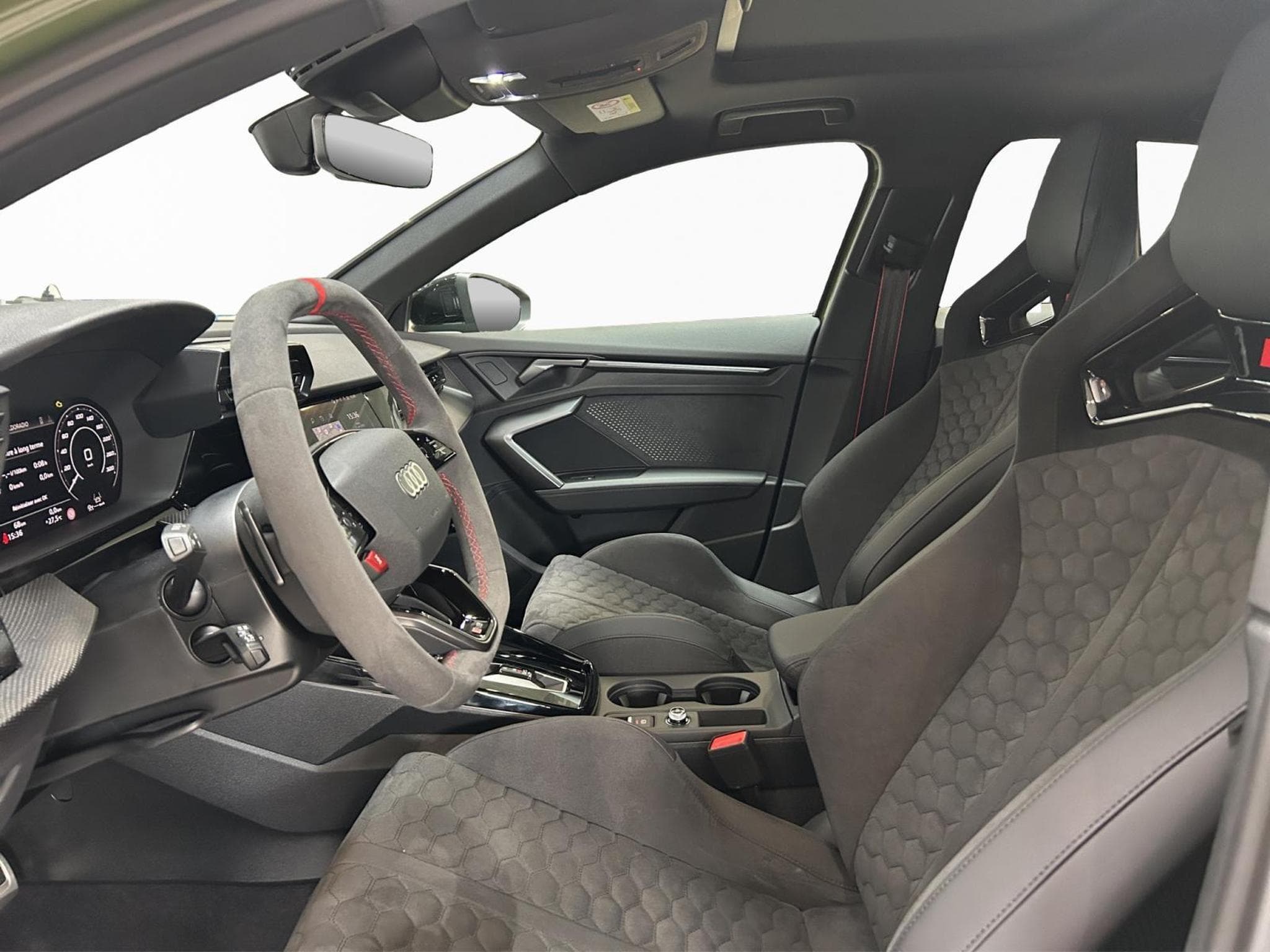 Audi RS3 TFSI Sportback quattro S tronic (2026) - Photo 8