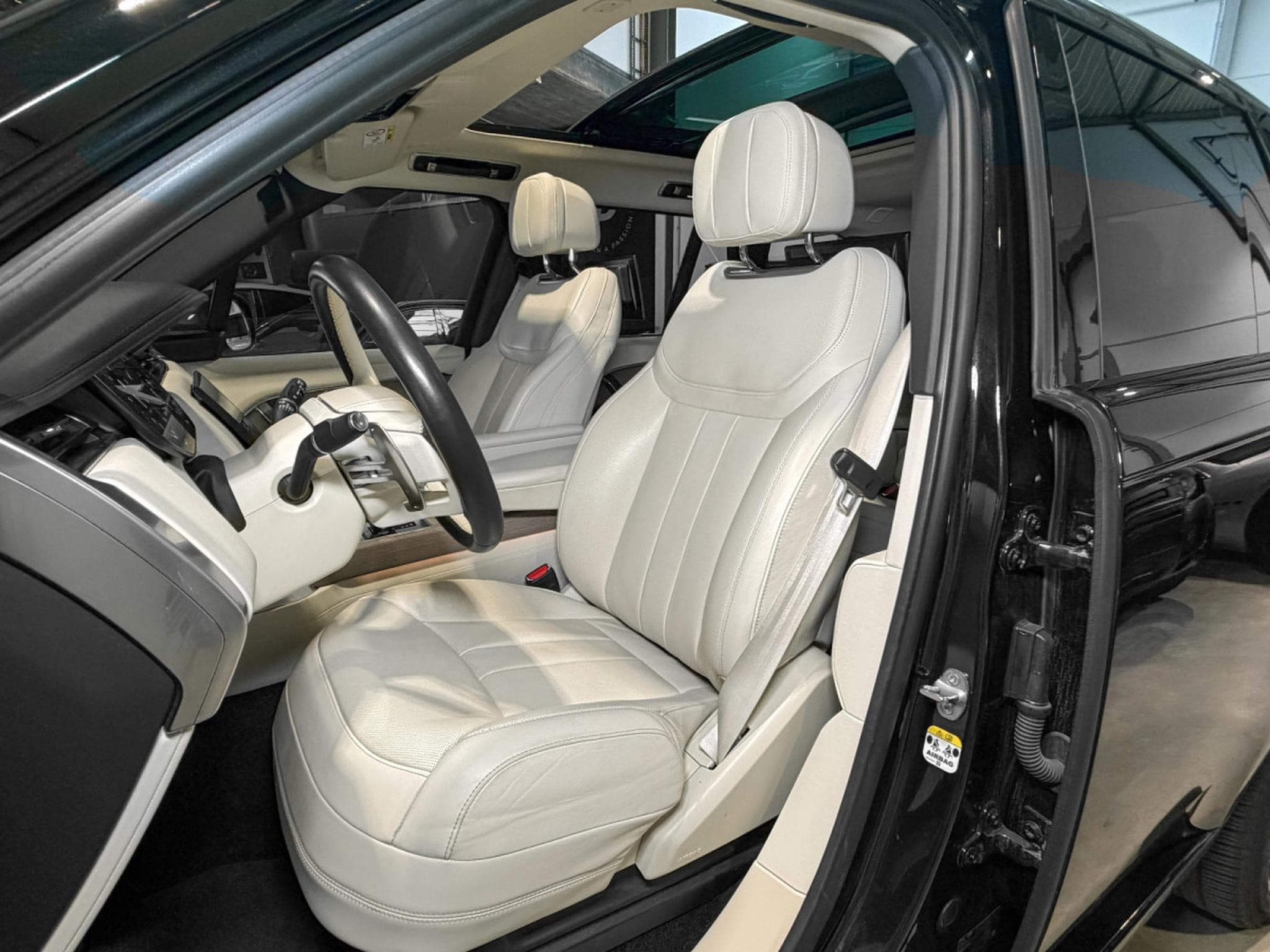 Land-Rover Range Rover Range Rover First Edition L460 D350/23'/360°/PANORAMA/VOLL (2023) - Photo 4