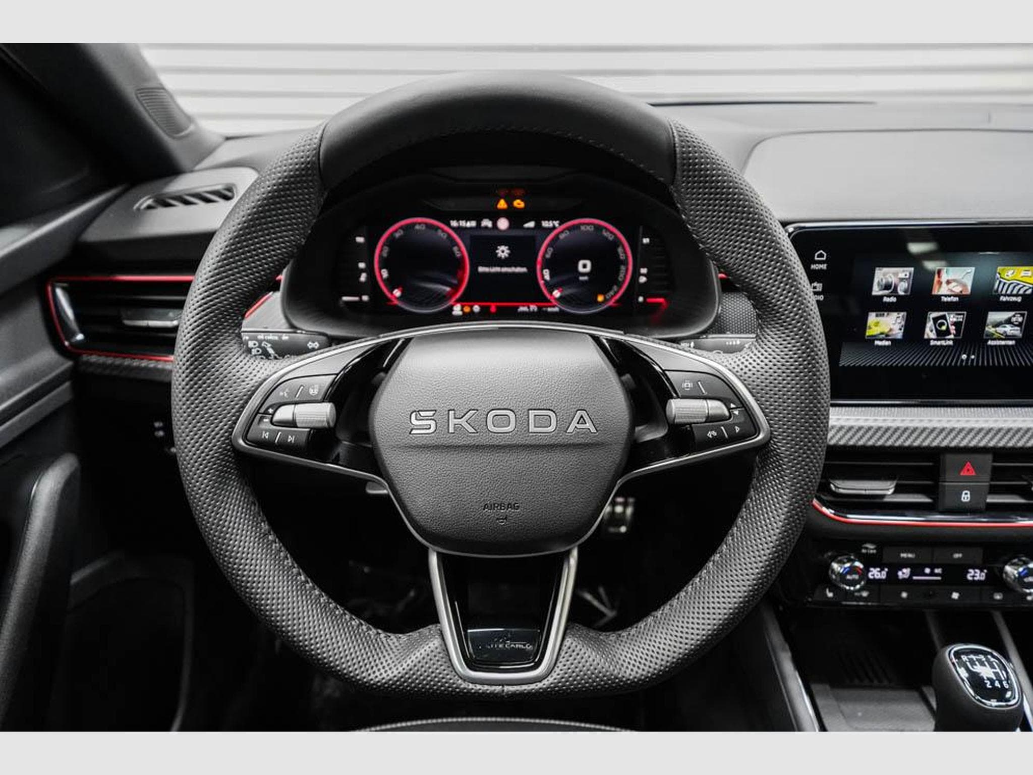 Skoda Kamiq 1,0 TSI Monte (2025) - Photo 9