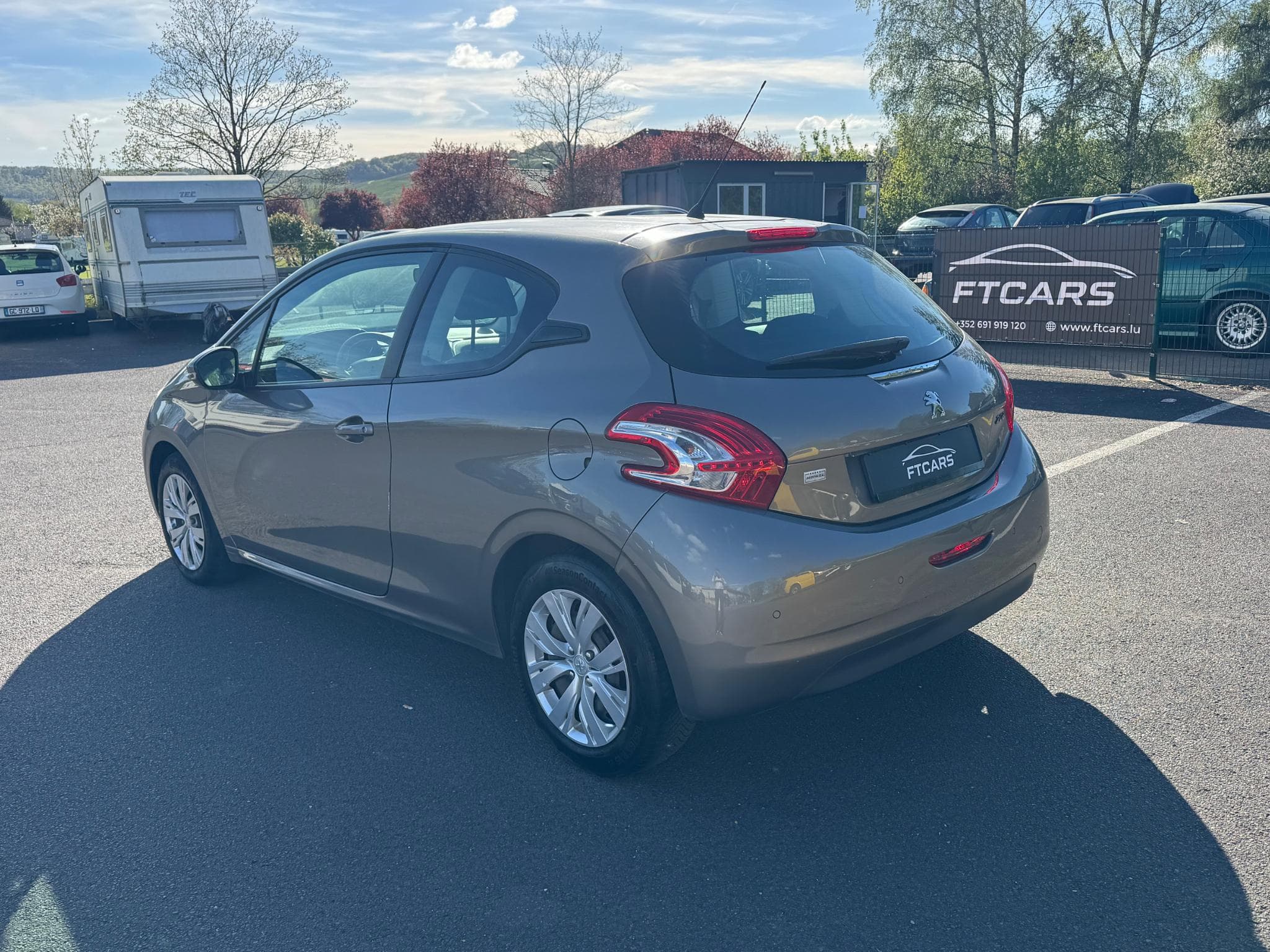 Peugeot 208 1.2 (2013) - Photo 4